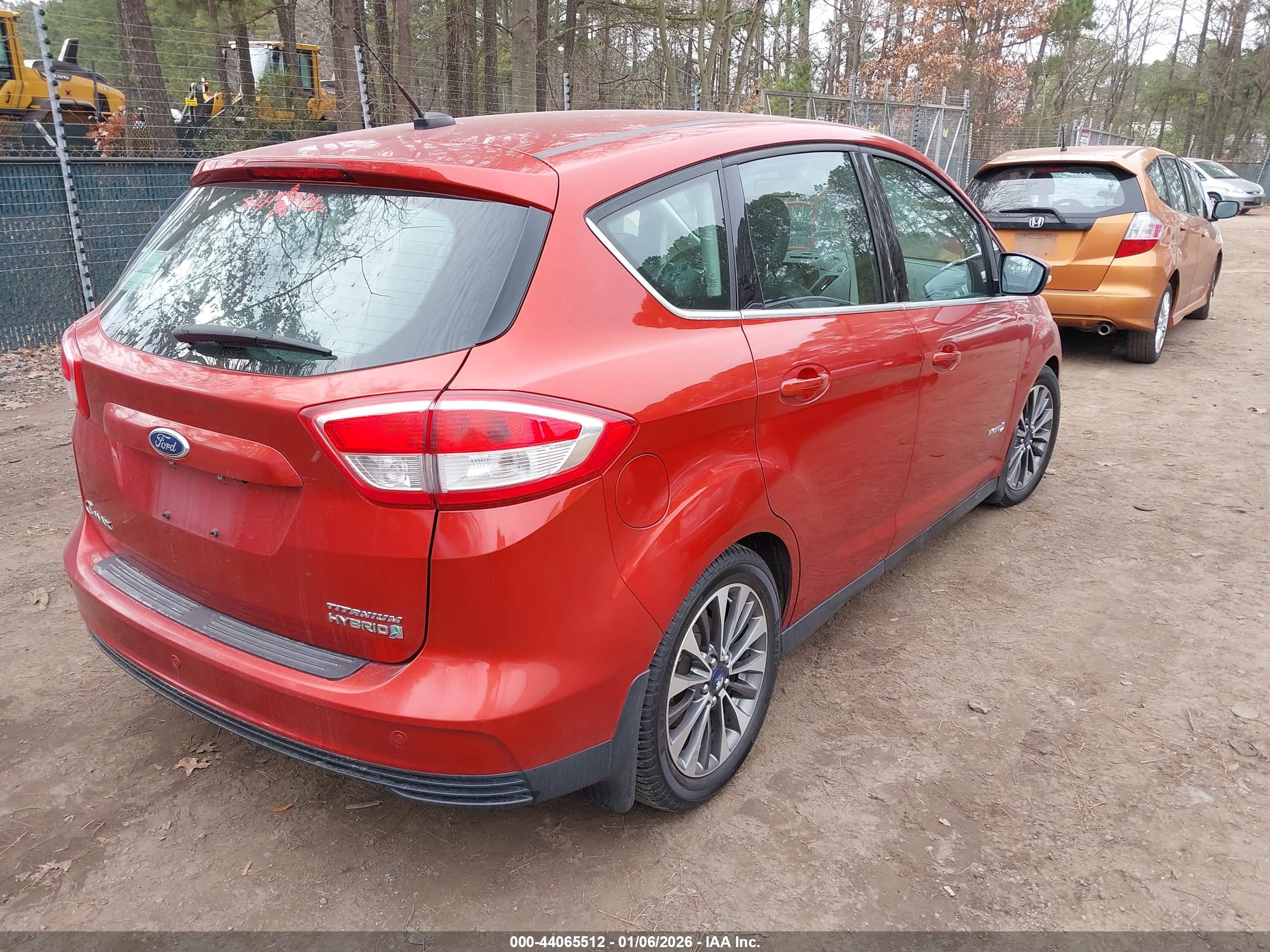 FORD C-MAX image 4