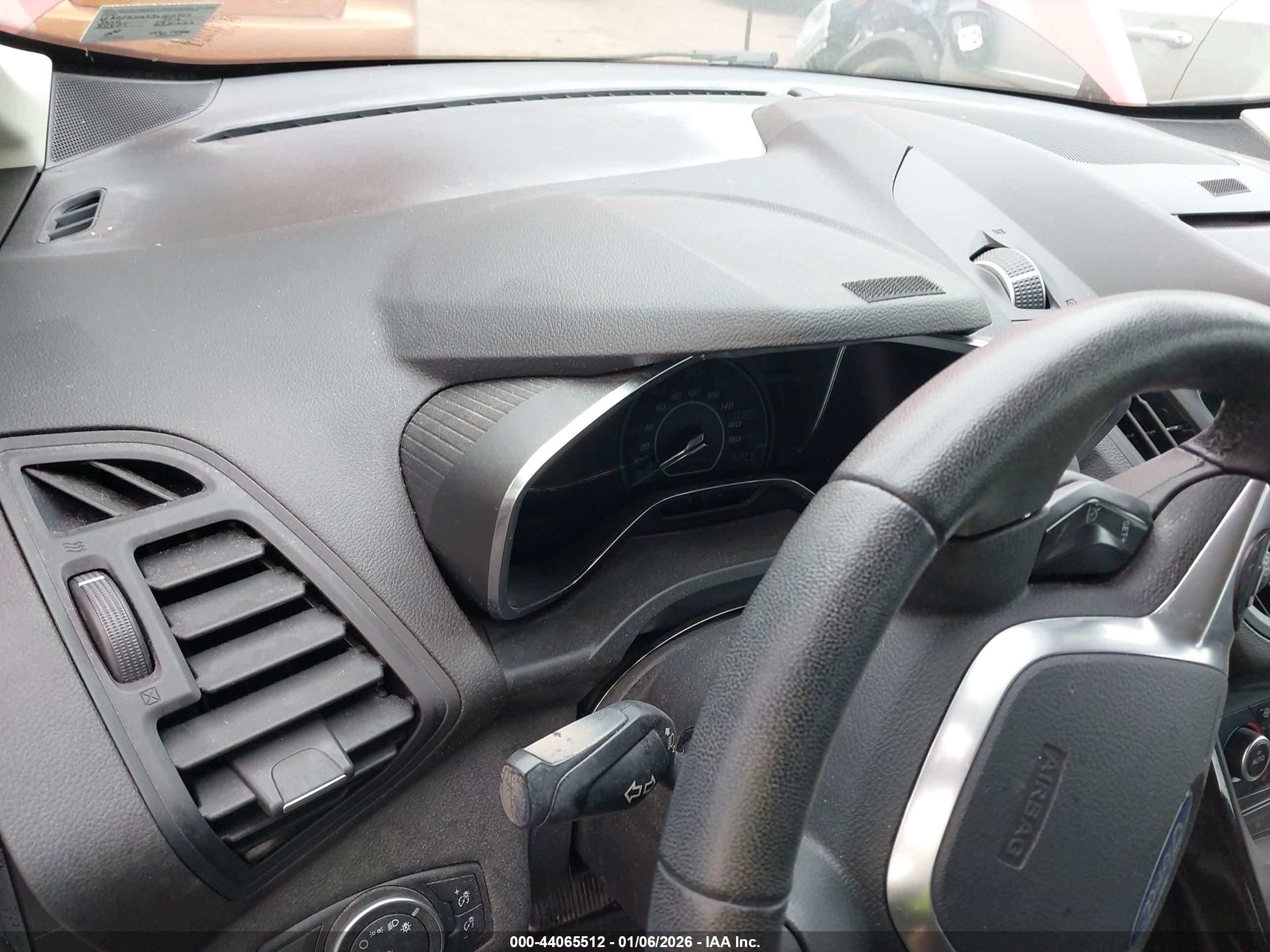 FORD C-MAX image 7