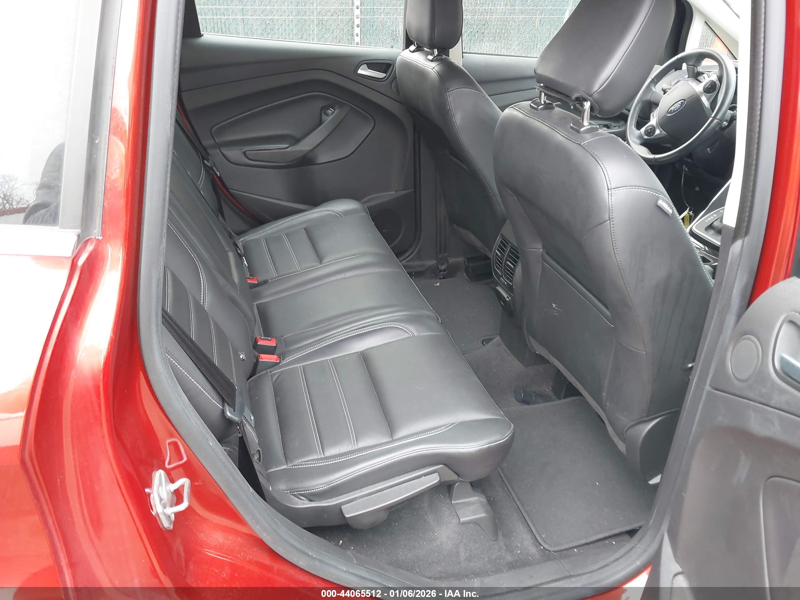 FORD C-MAX image 8