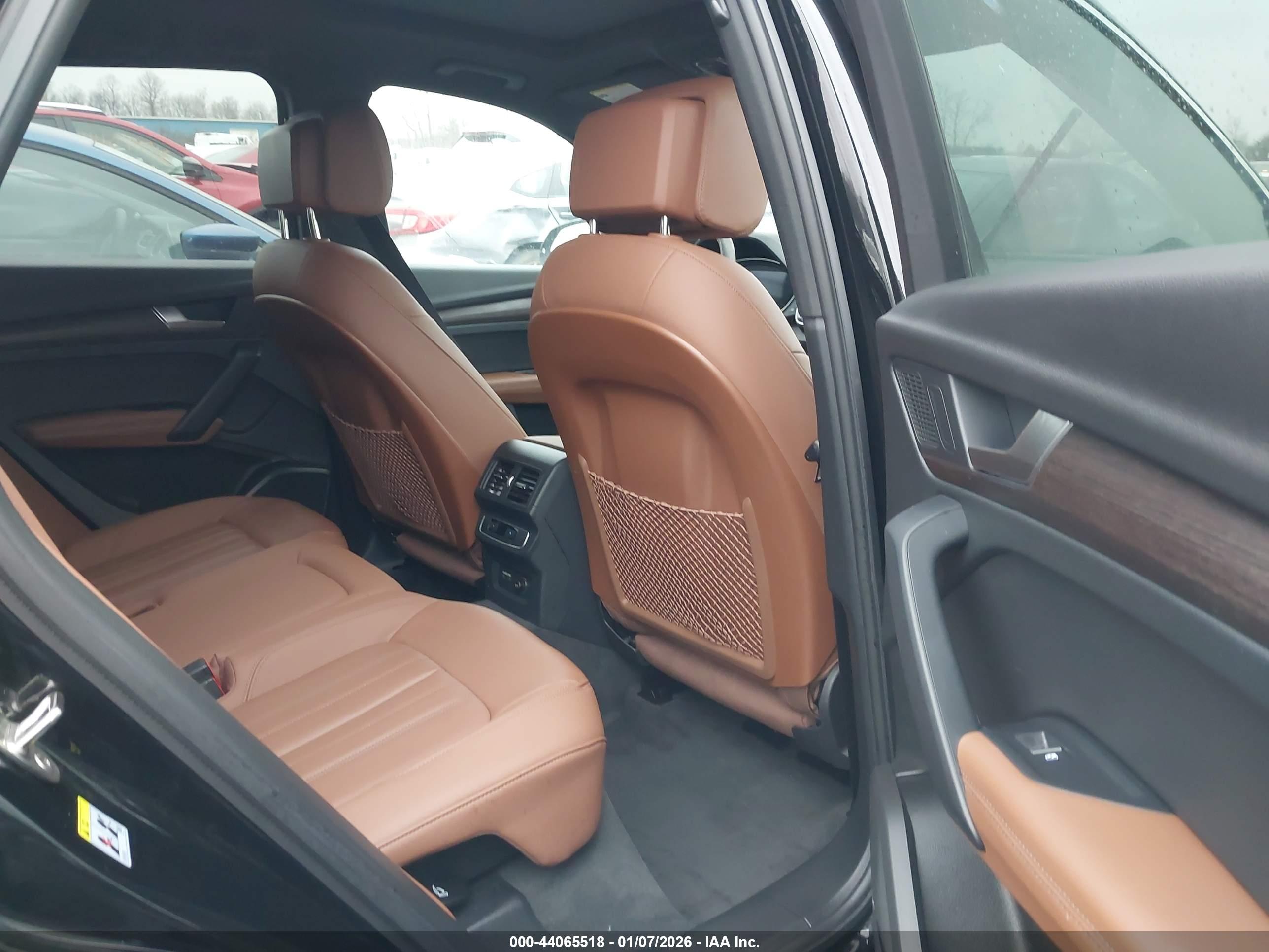 AUDI Q5 image 8