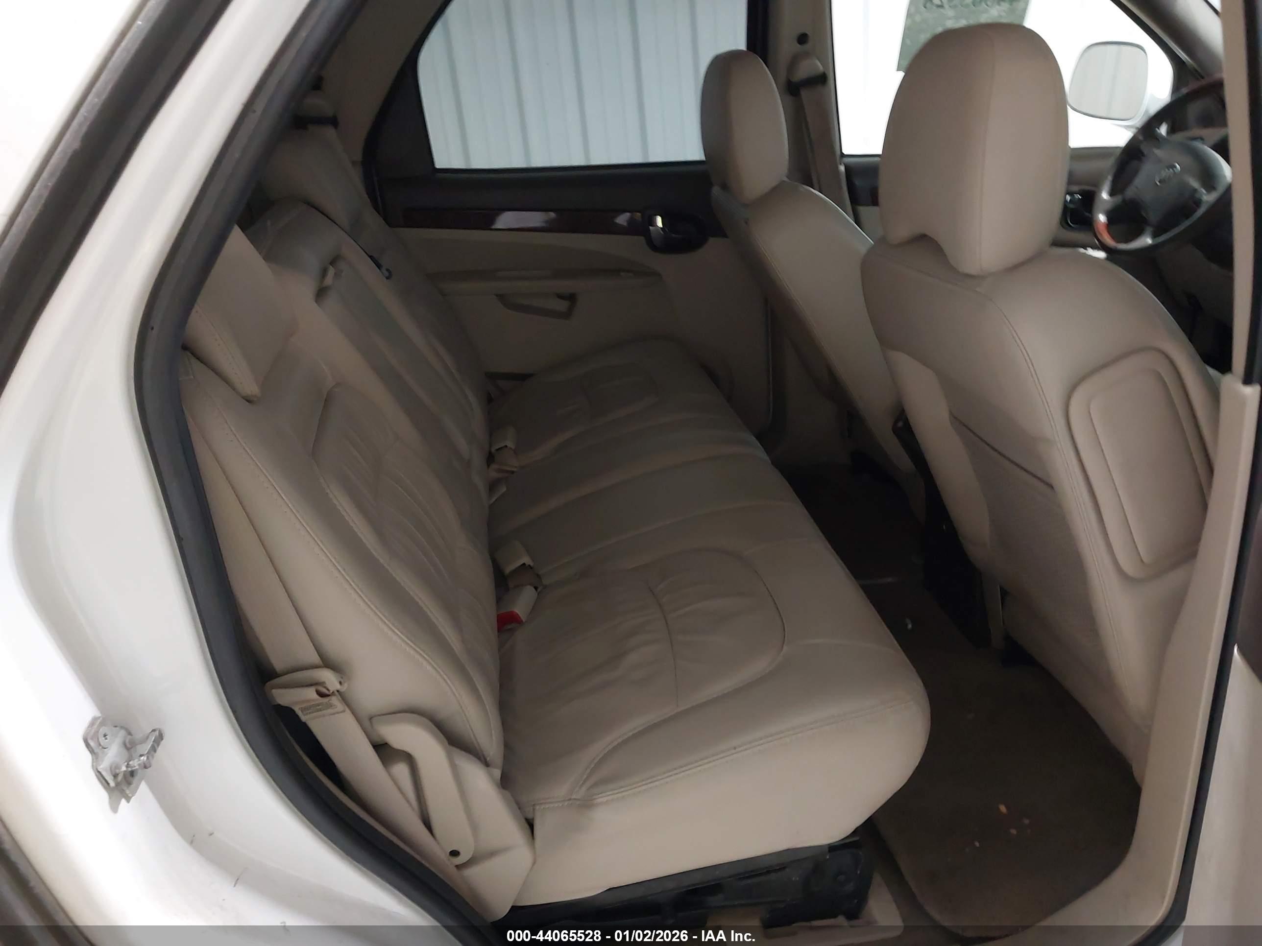 BUICK RENDEZVOUS image 8