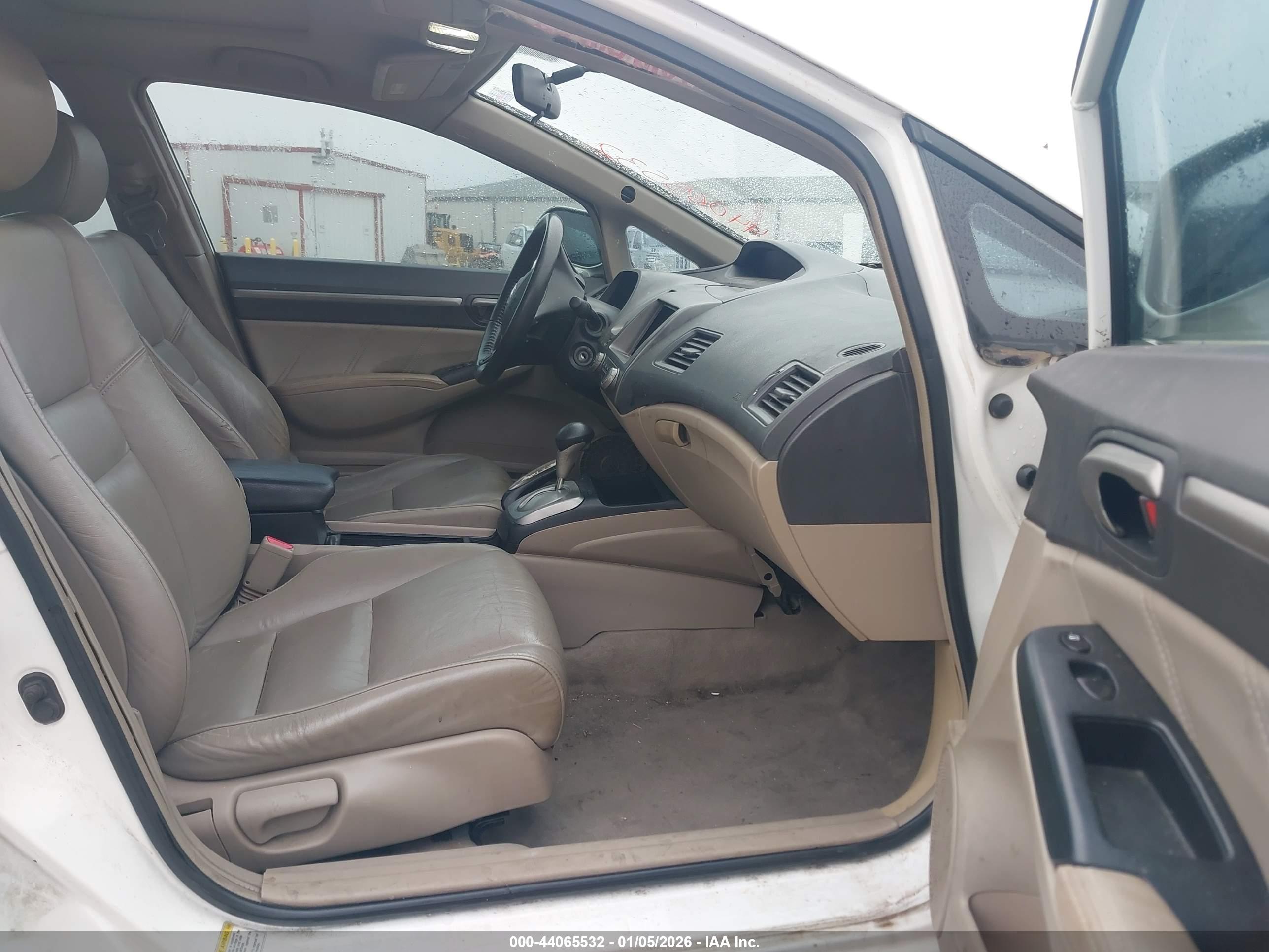 HONDA CIVIC image 5