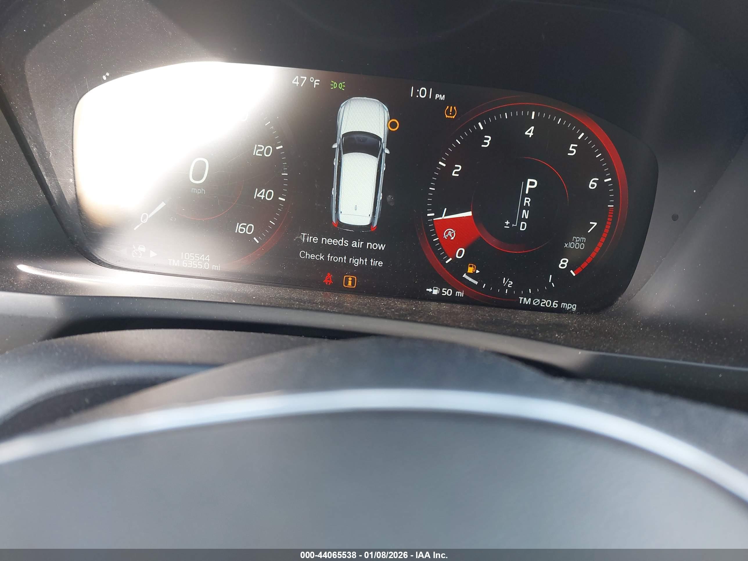VOLVO XC90 image 10