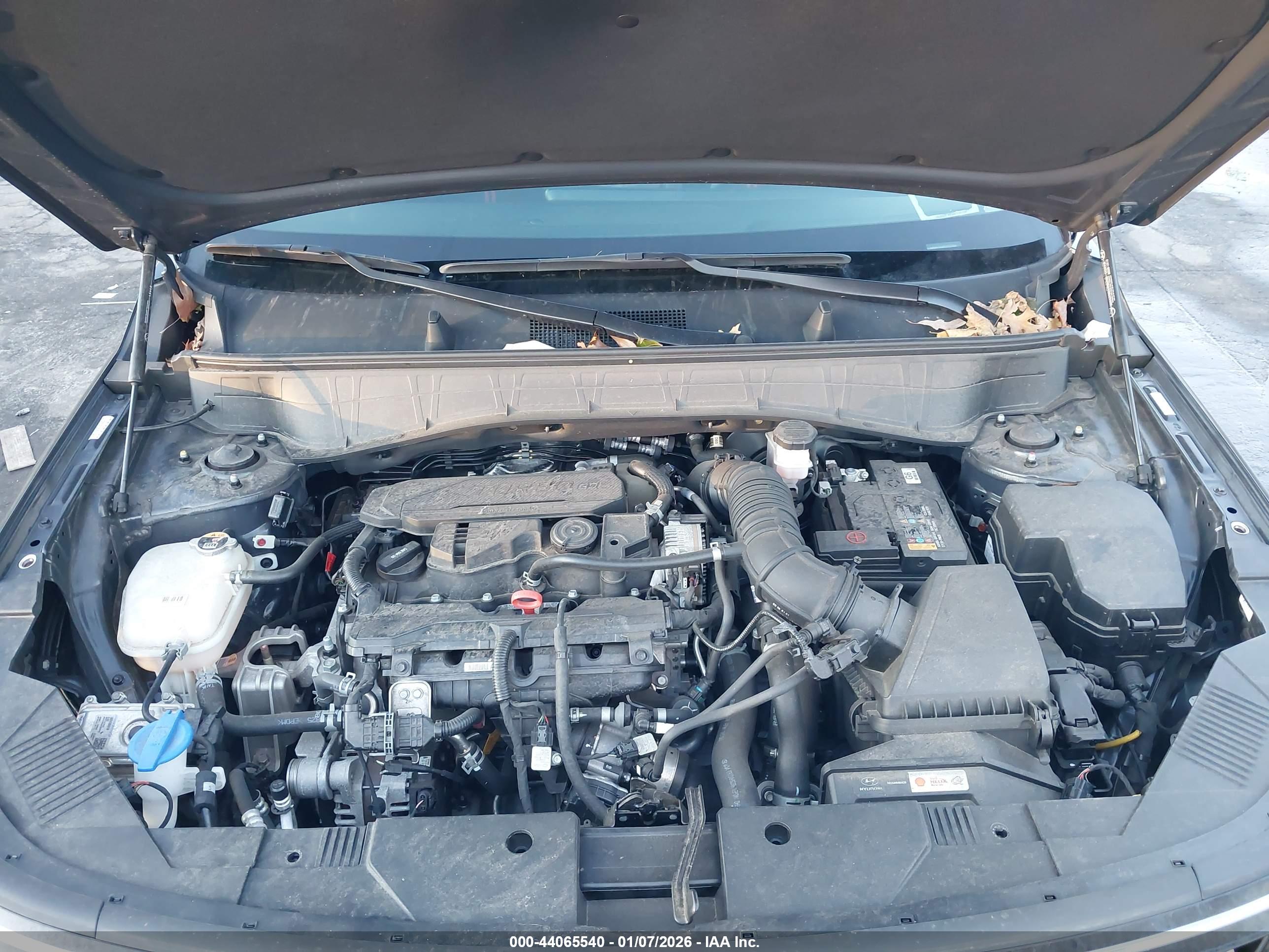 HYUNDAI KONA image 10