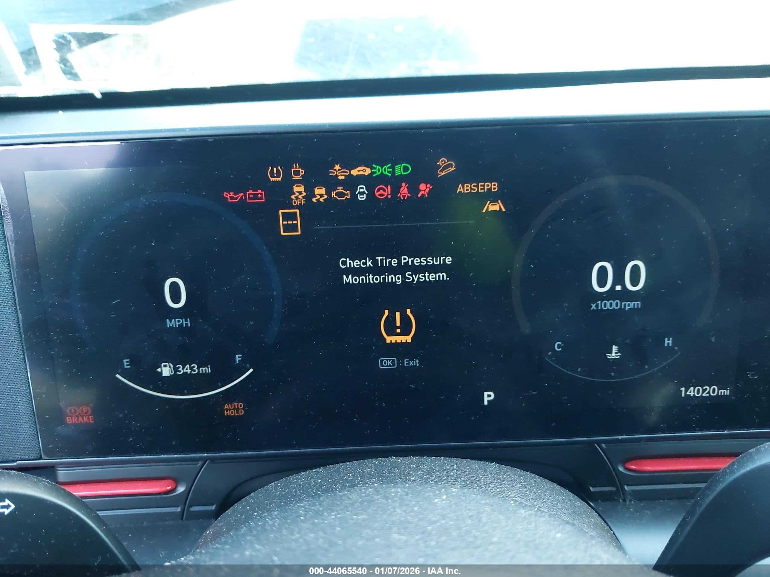 HYUNDAI KONA image 7