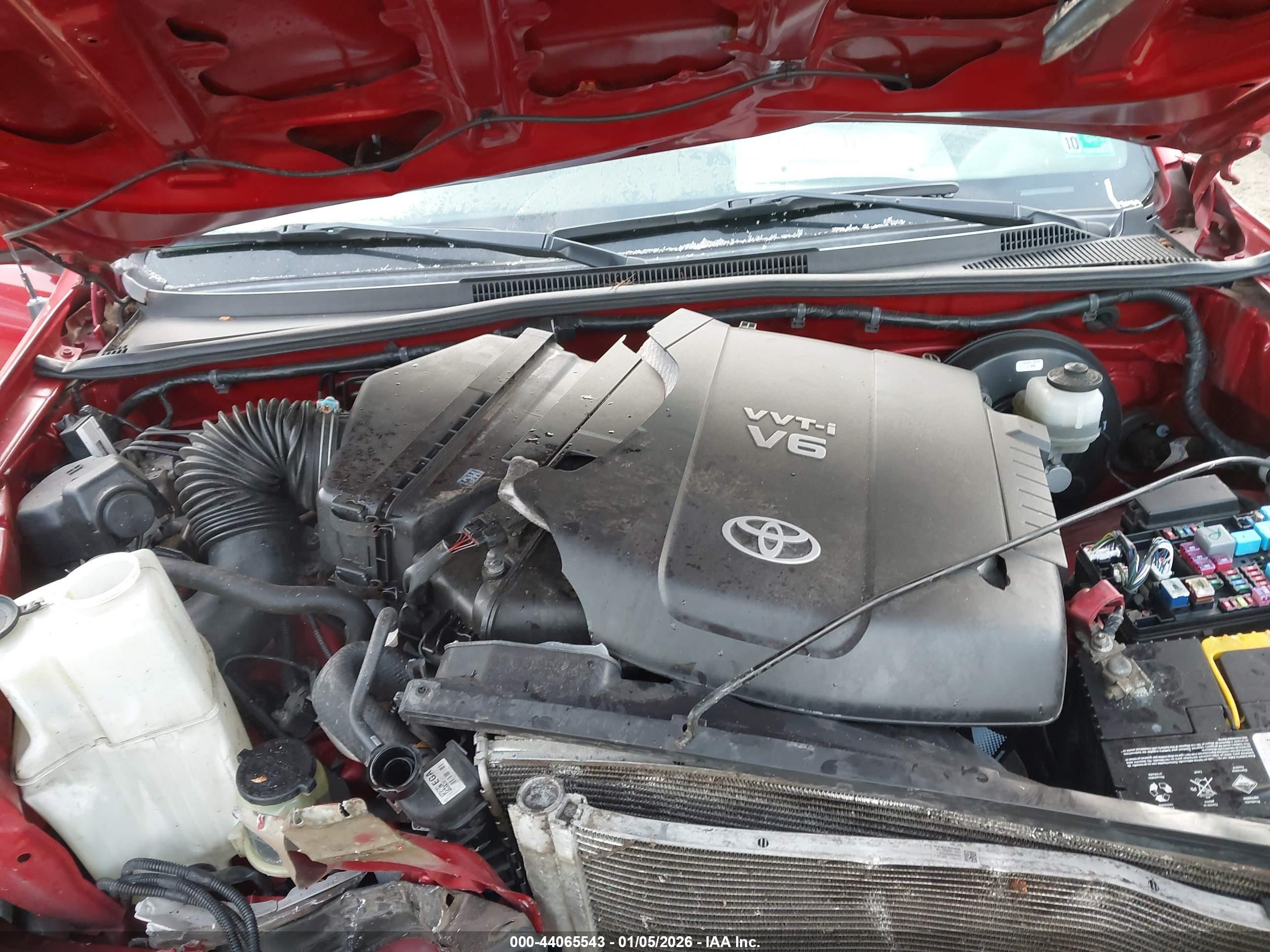 TOYOTA TACOMA image 10