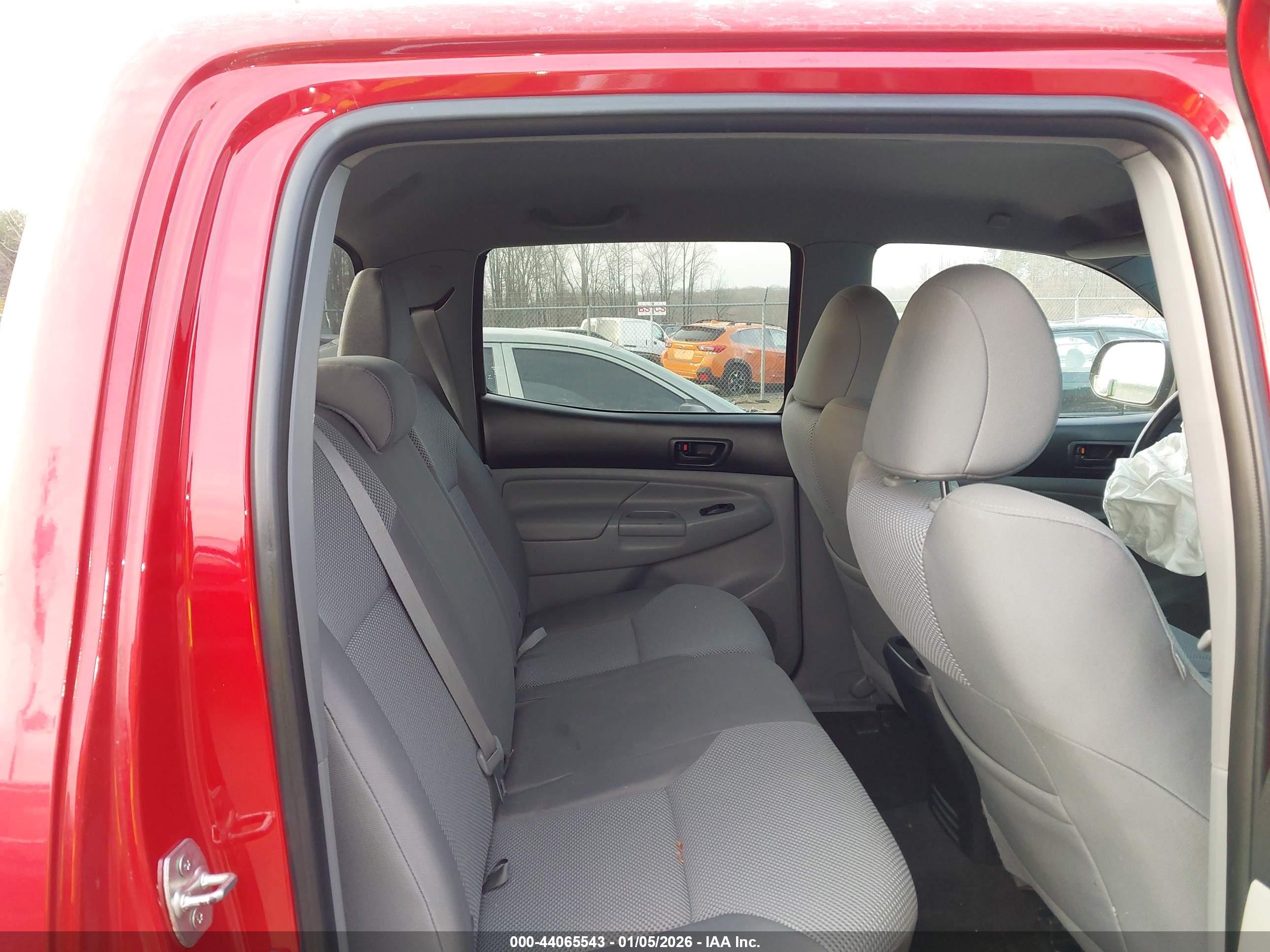 TOYOTA TACOMA image 8
