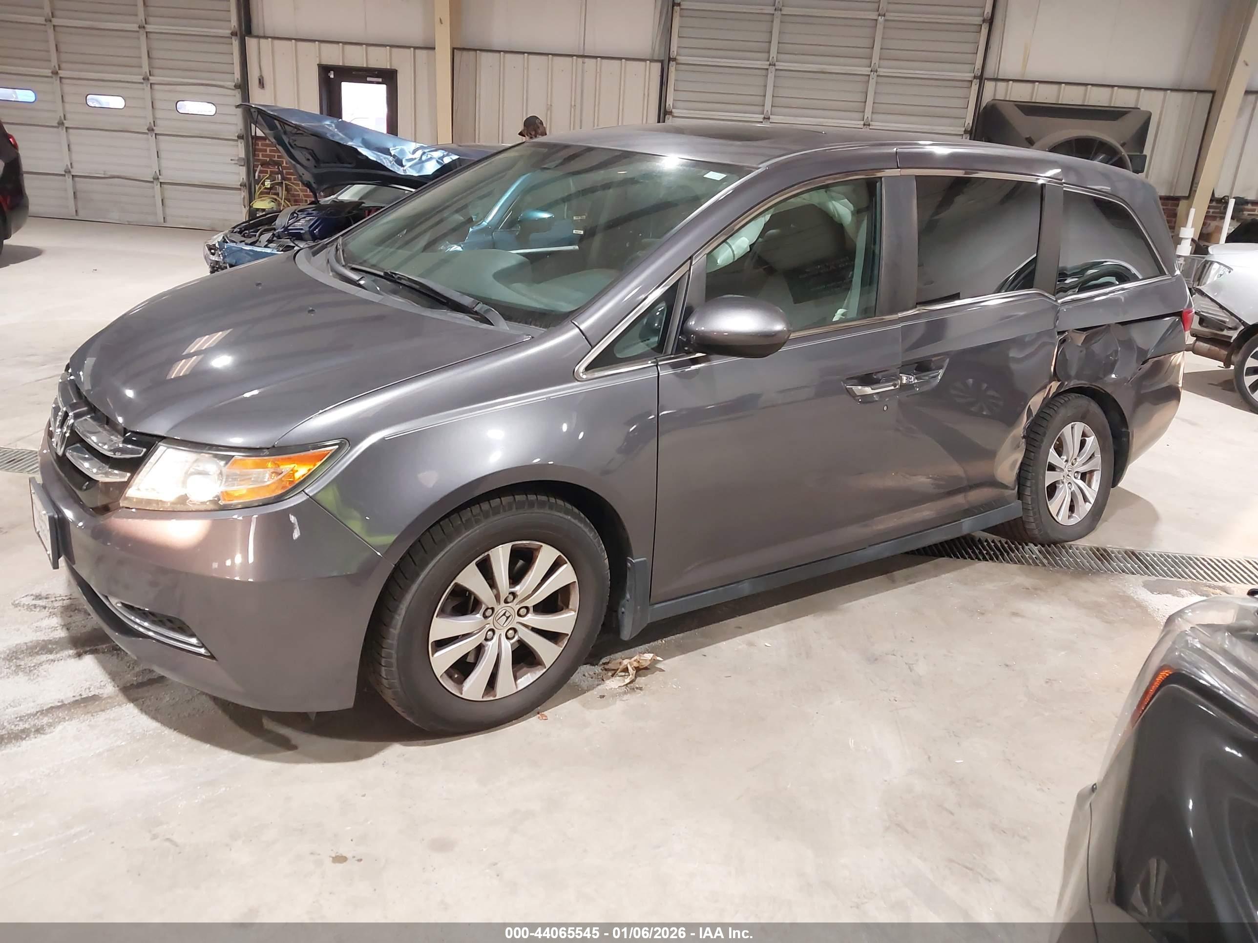 HONDA ODYSSEY image 2