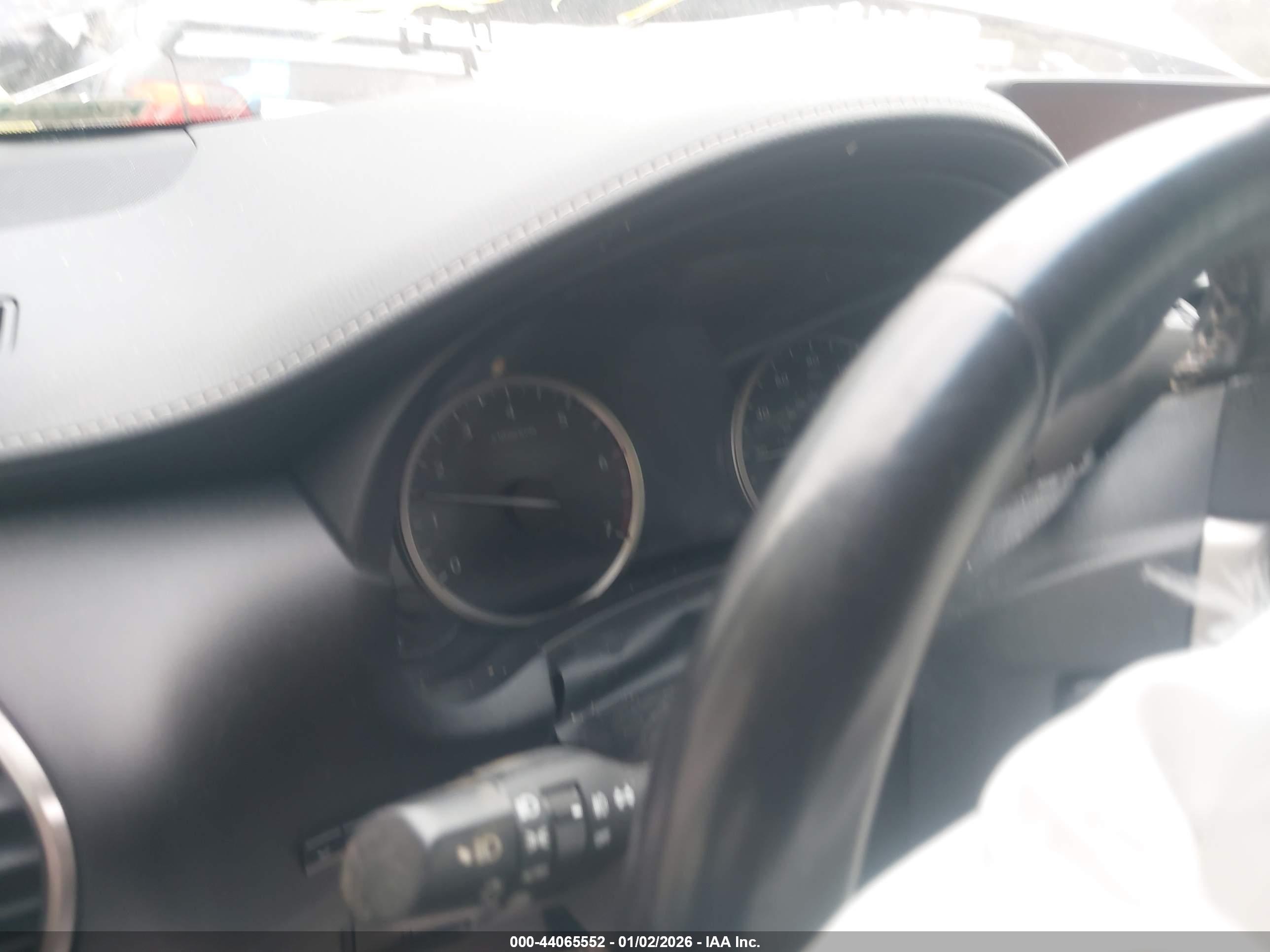 LEXUS NX image 7