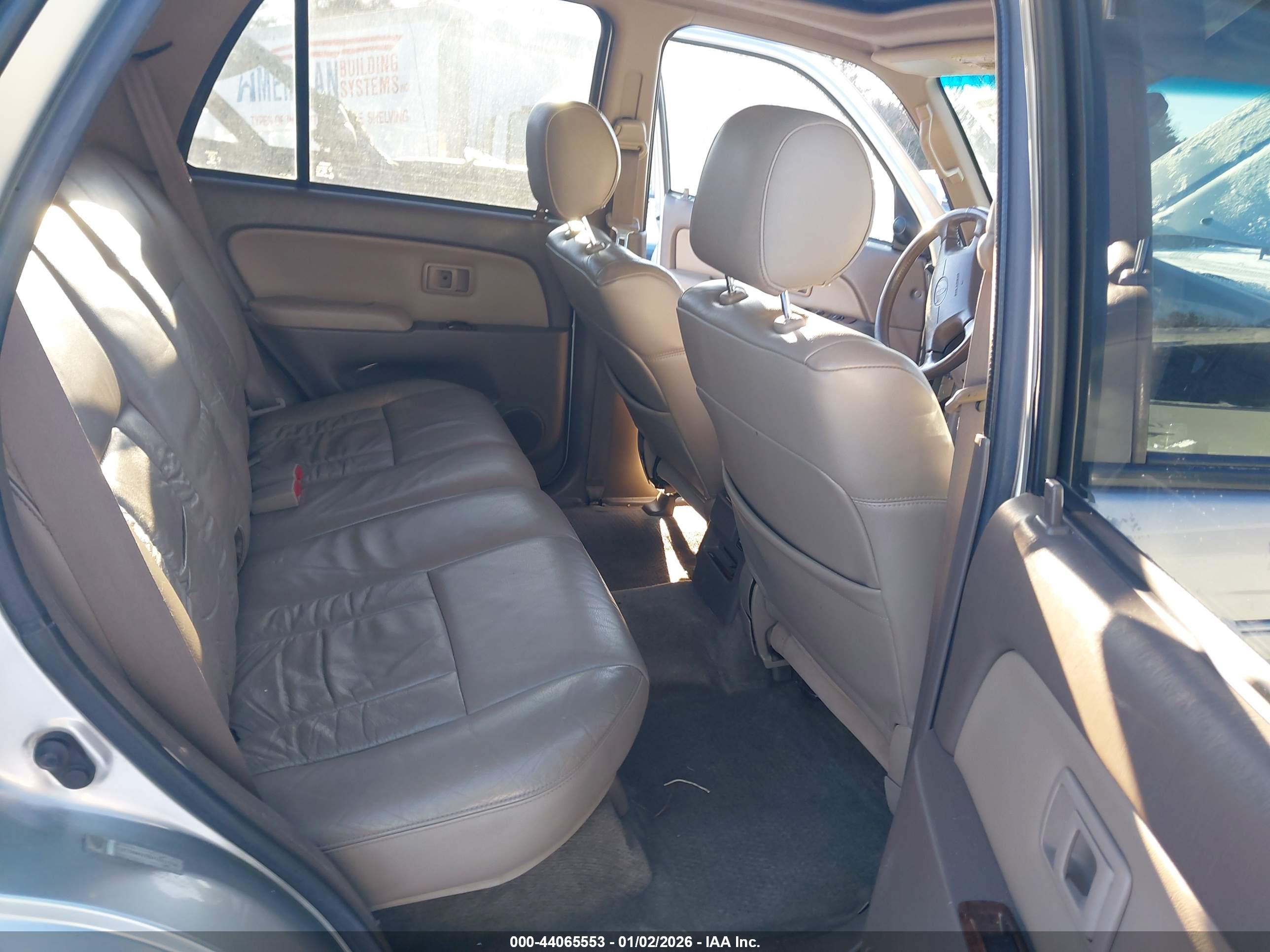 TOYOTA 4RUNNER image 8