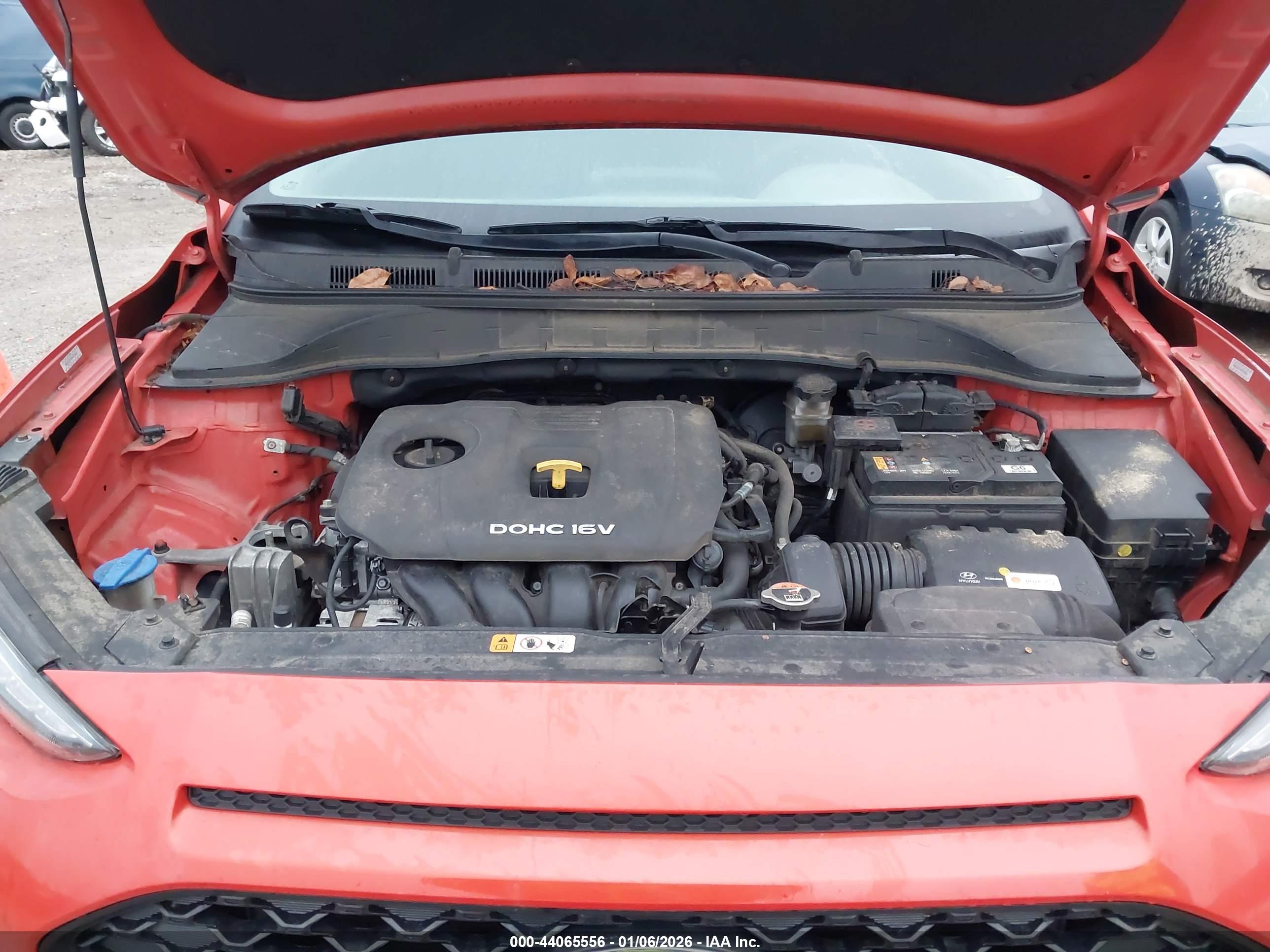 HYUNDAI KONA image 10