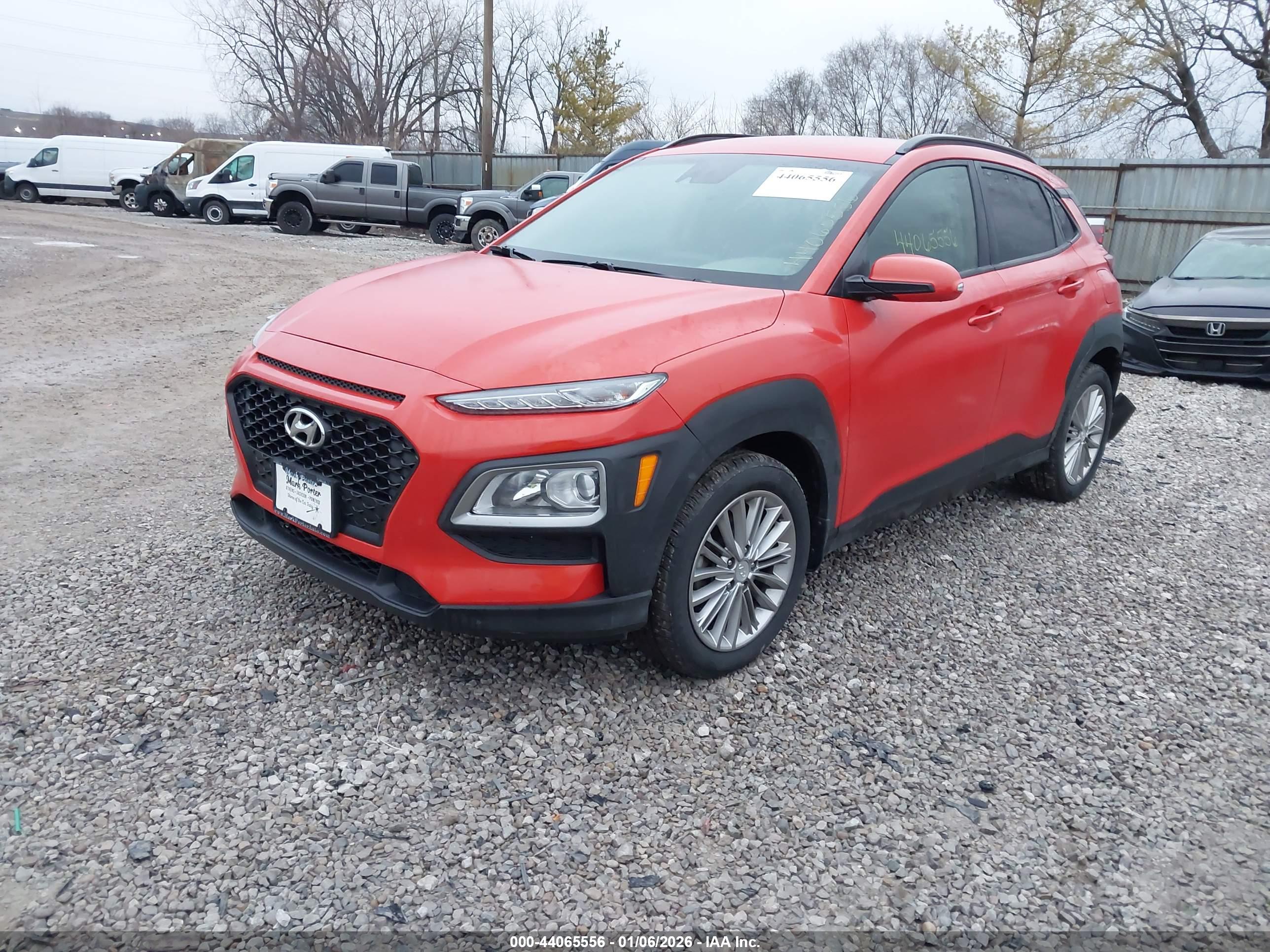 HYUNDAI KONA image 2
