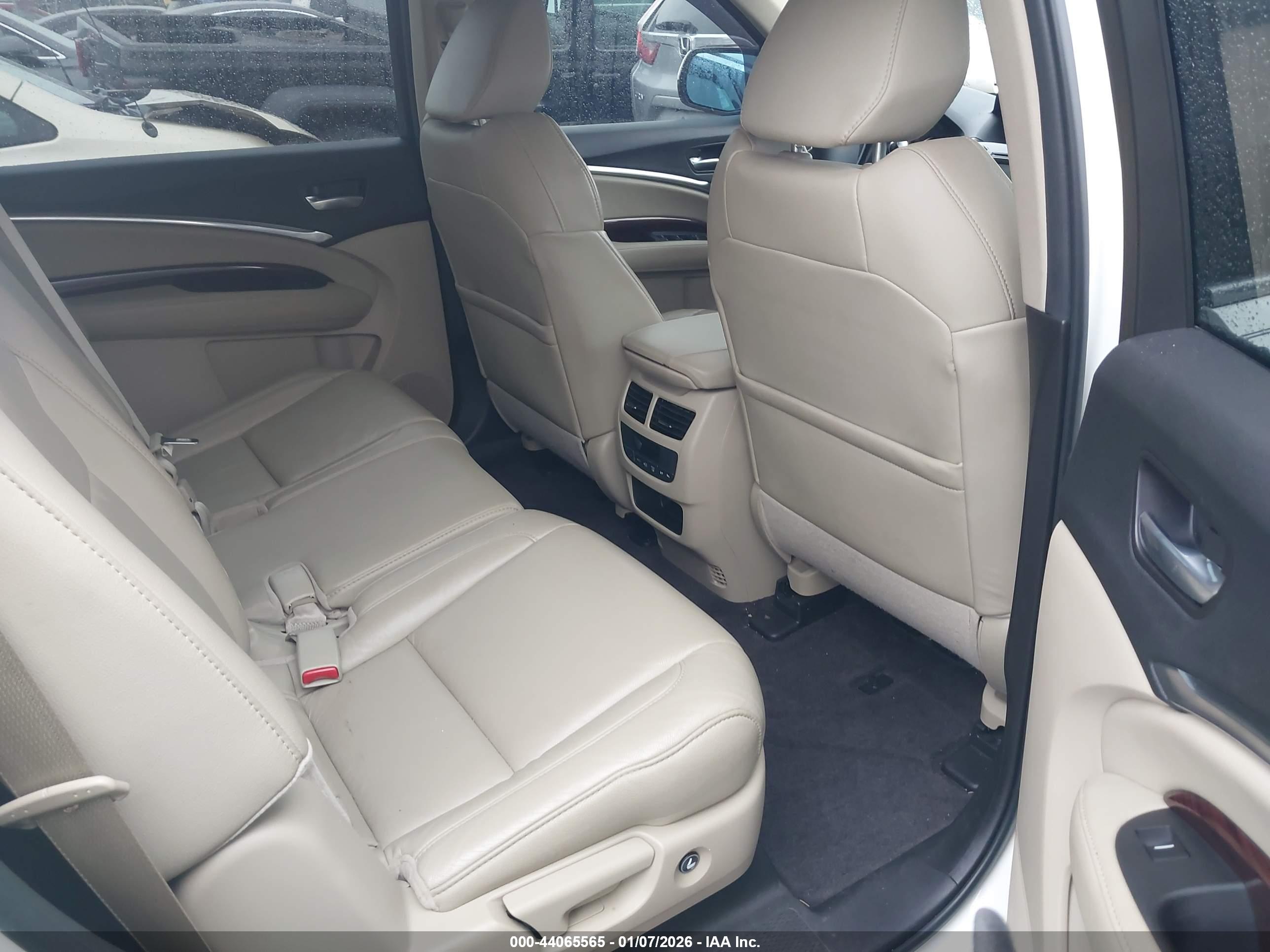 ACURA MDX image 8