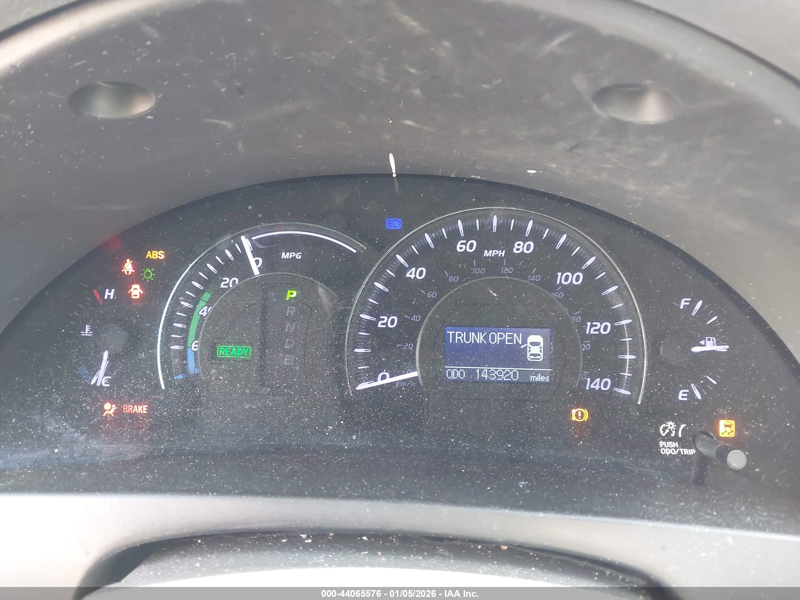 TOYOTA CAMRY image 7