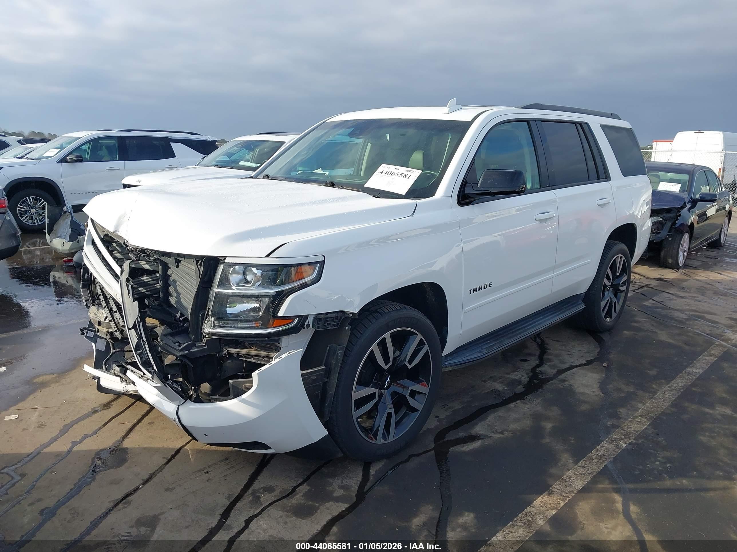 CHEVROLET TAHOE image 2