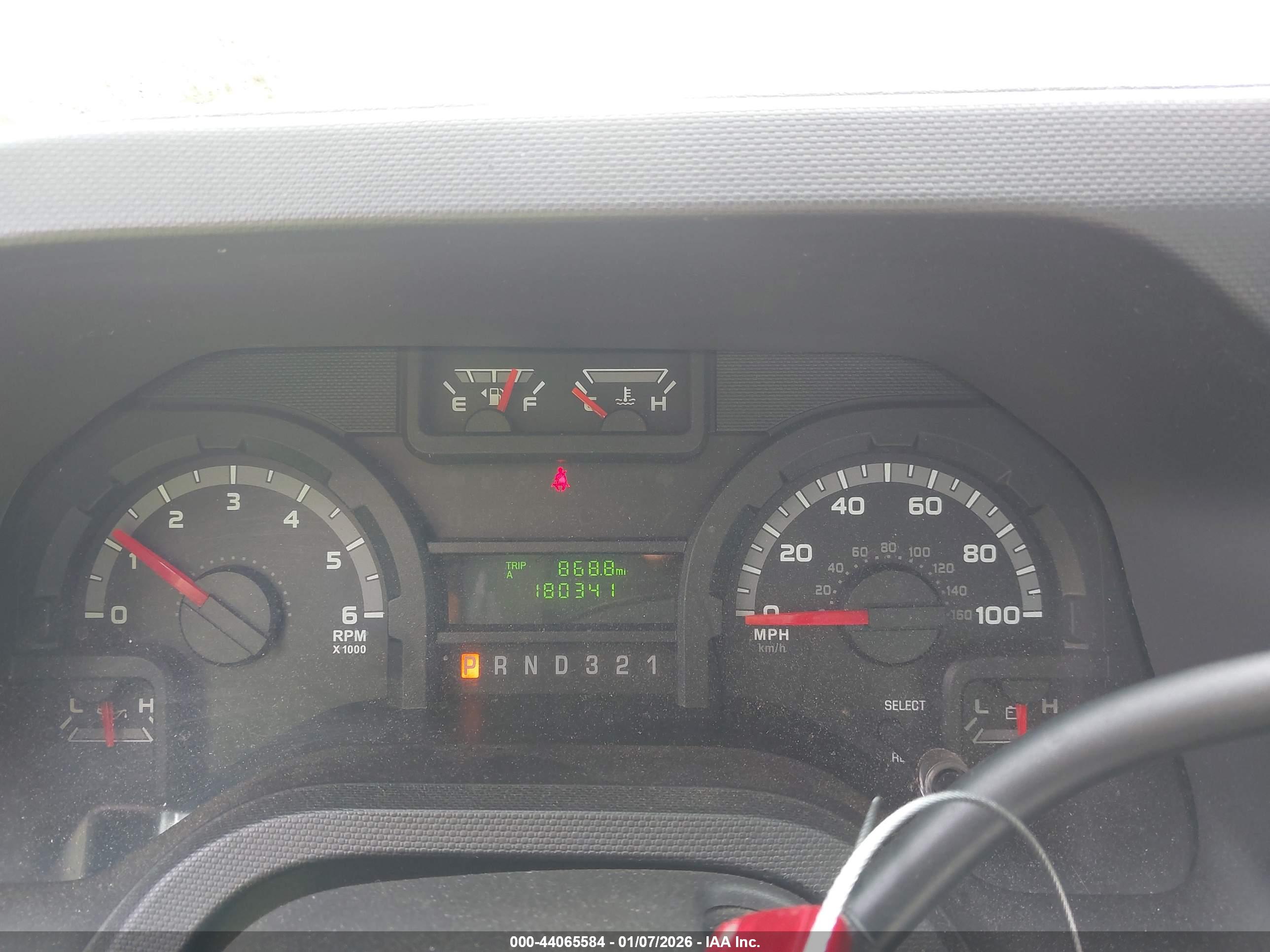 FORD E-450 image 6