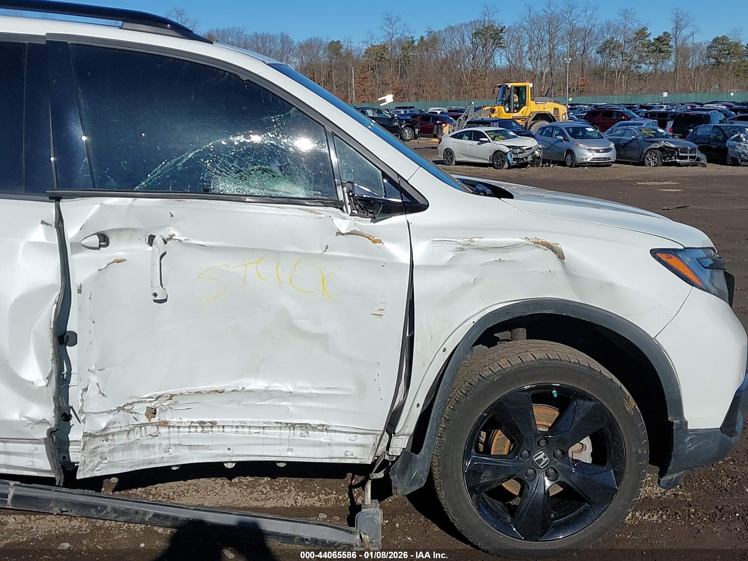 HONDA PASSPORT image 6
