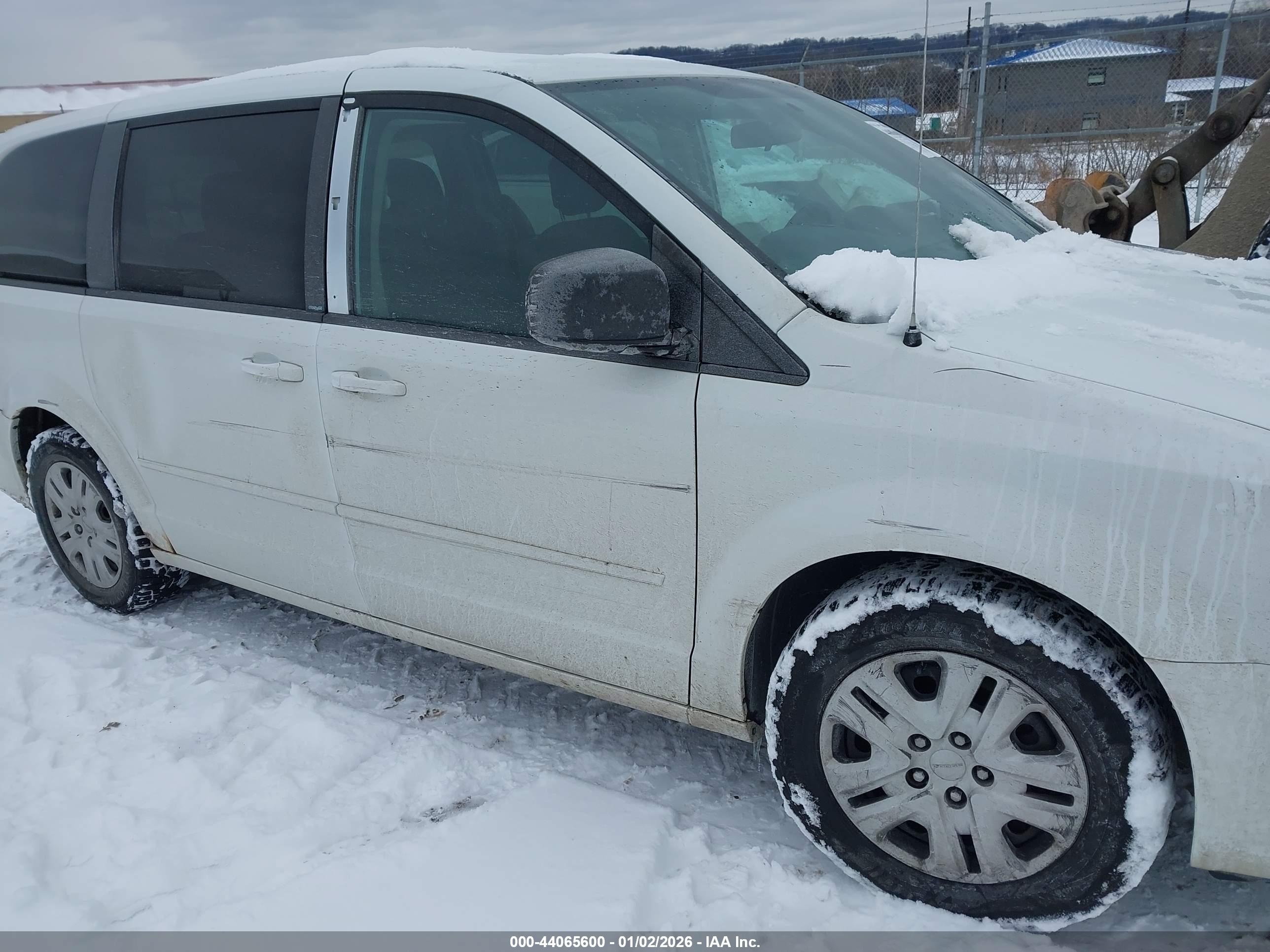 DODGE GRAND image 6
