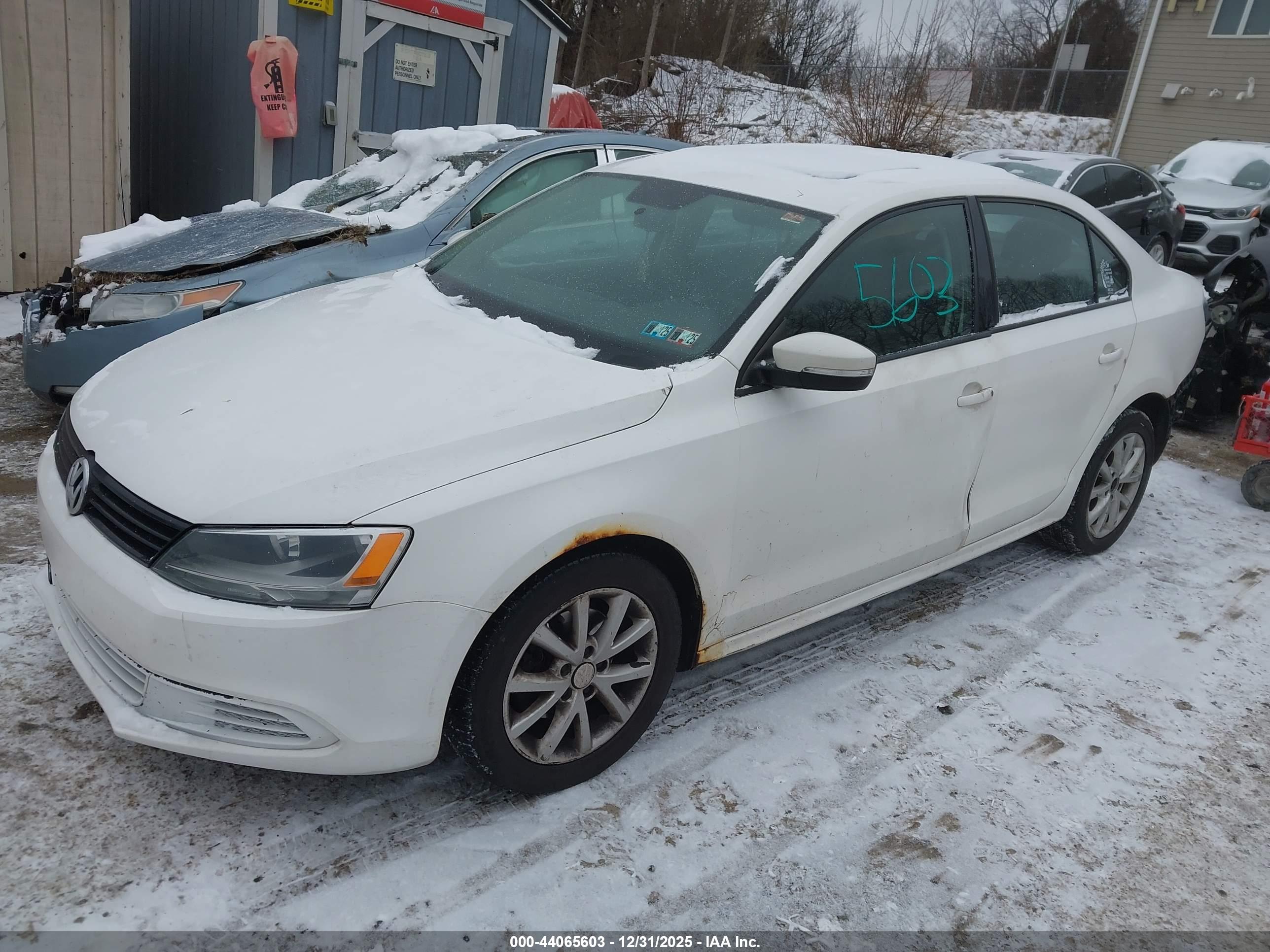 VOLKSWAGEN JETTA image 2