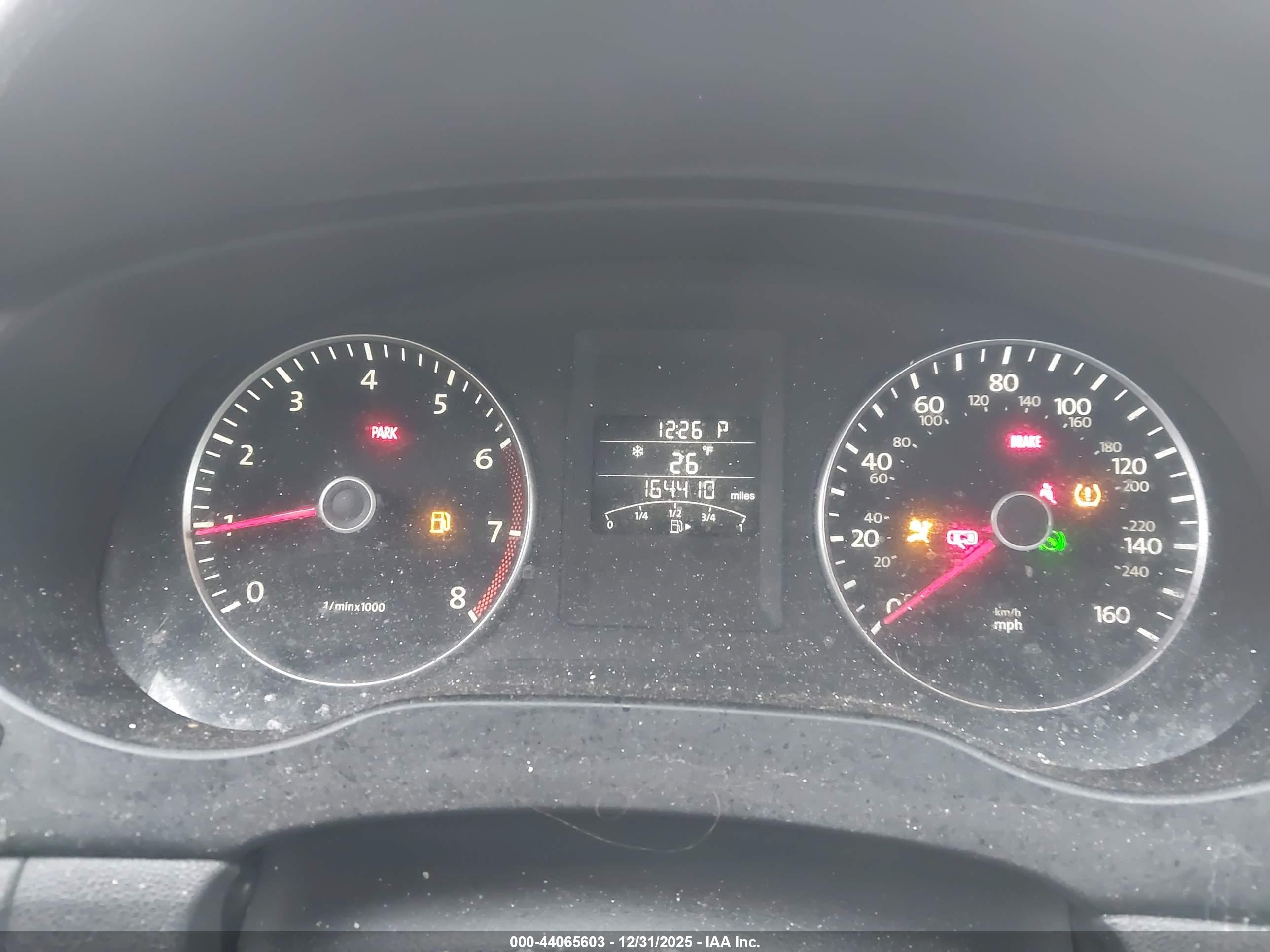 VOLKSWAGEN JETTA image 7
