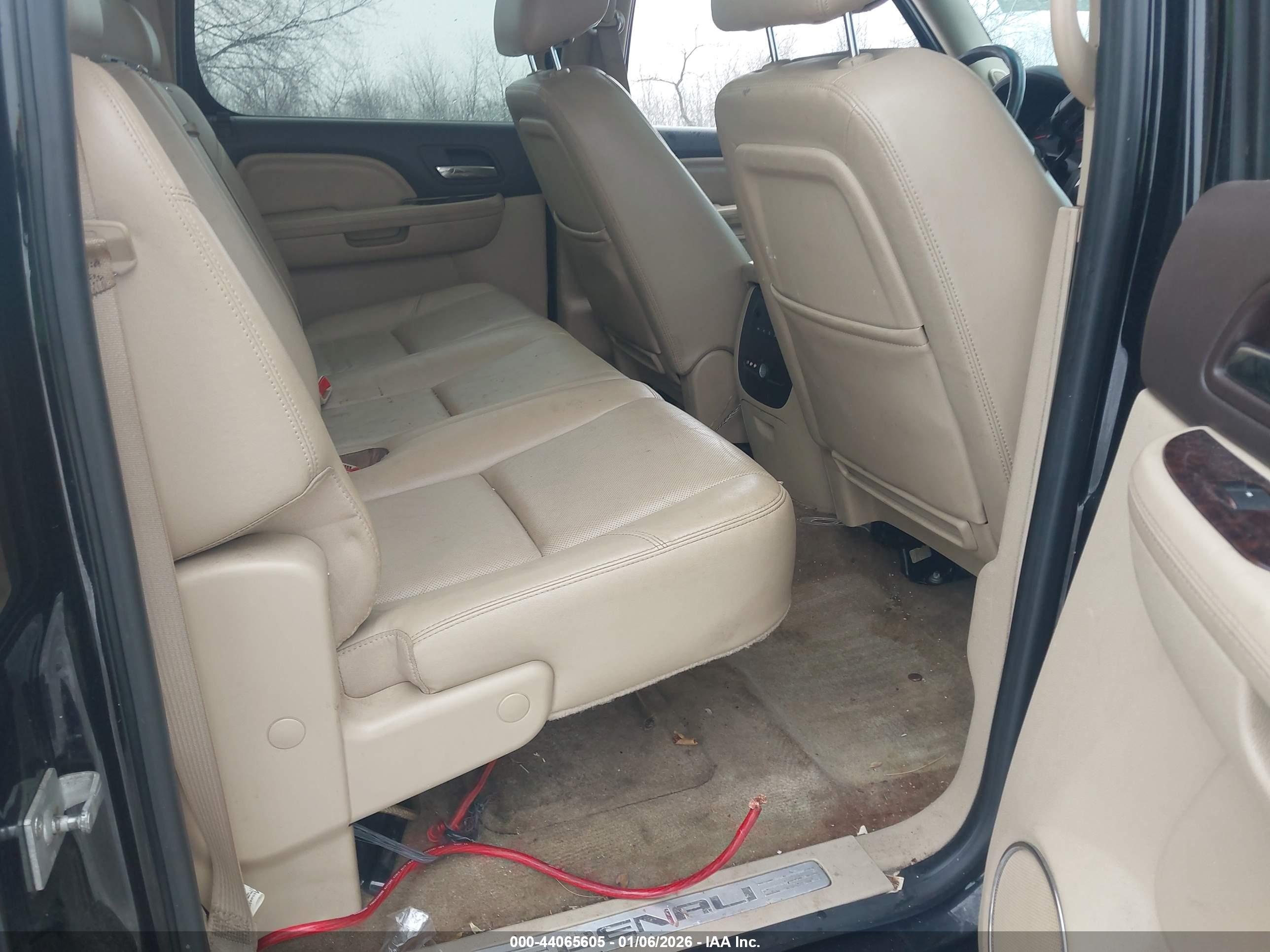 GMC SIERRA image 8