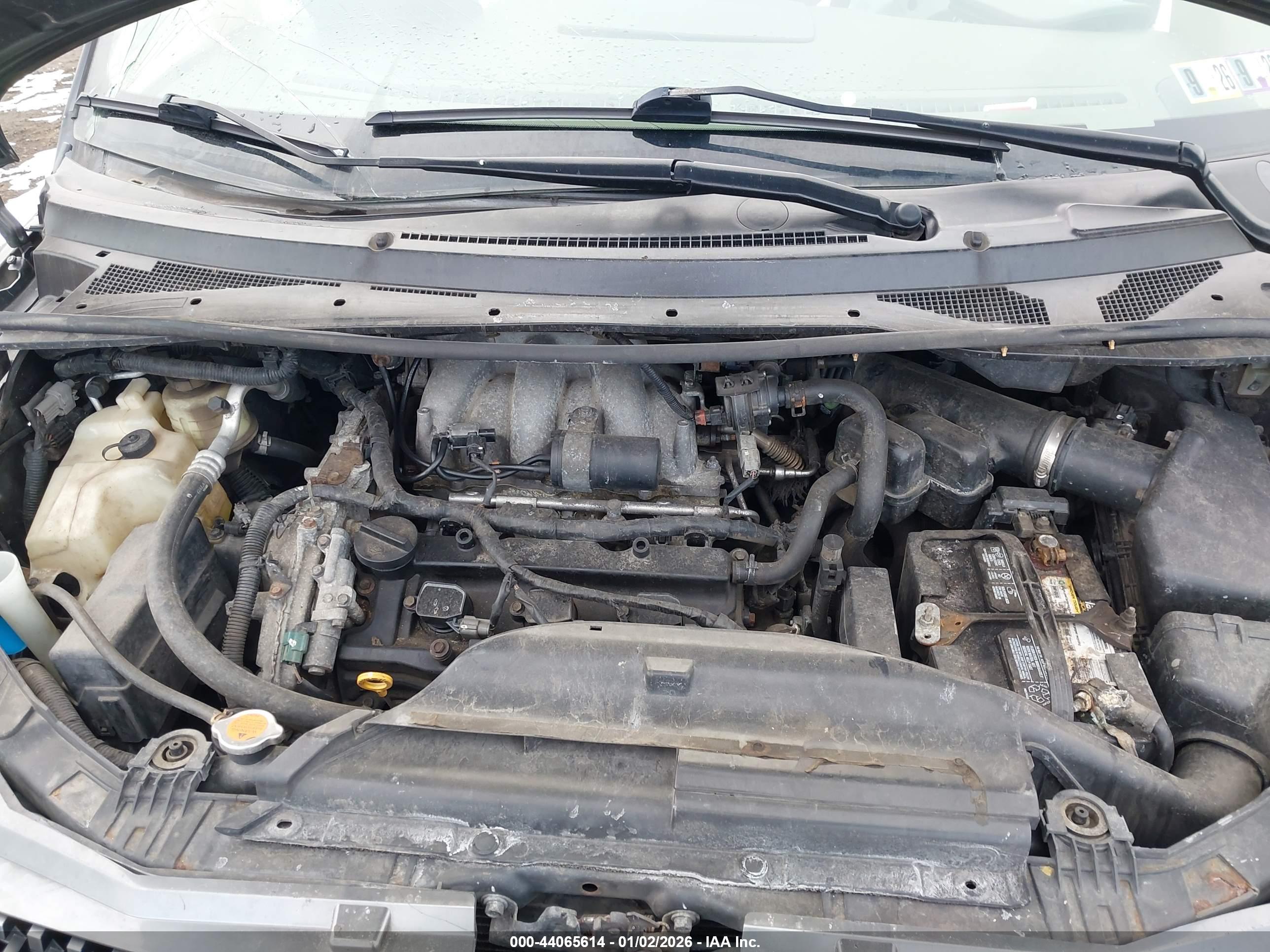 NISSAN QUEST image 10
