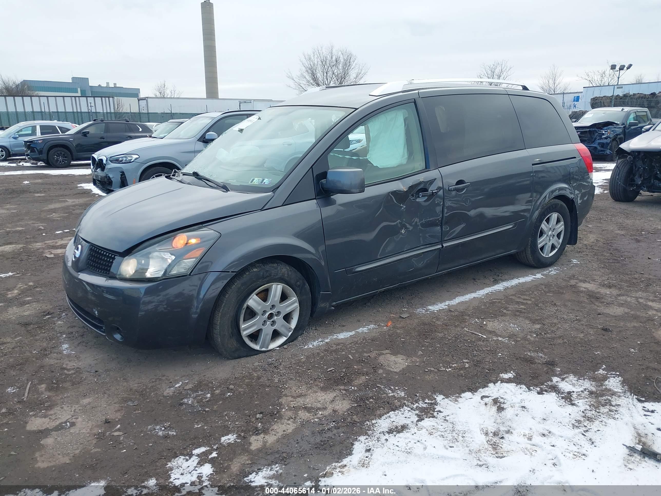 NISSAN QUEST image 2