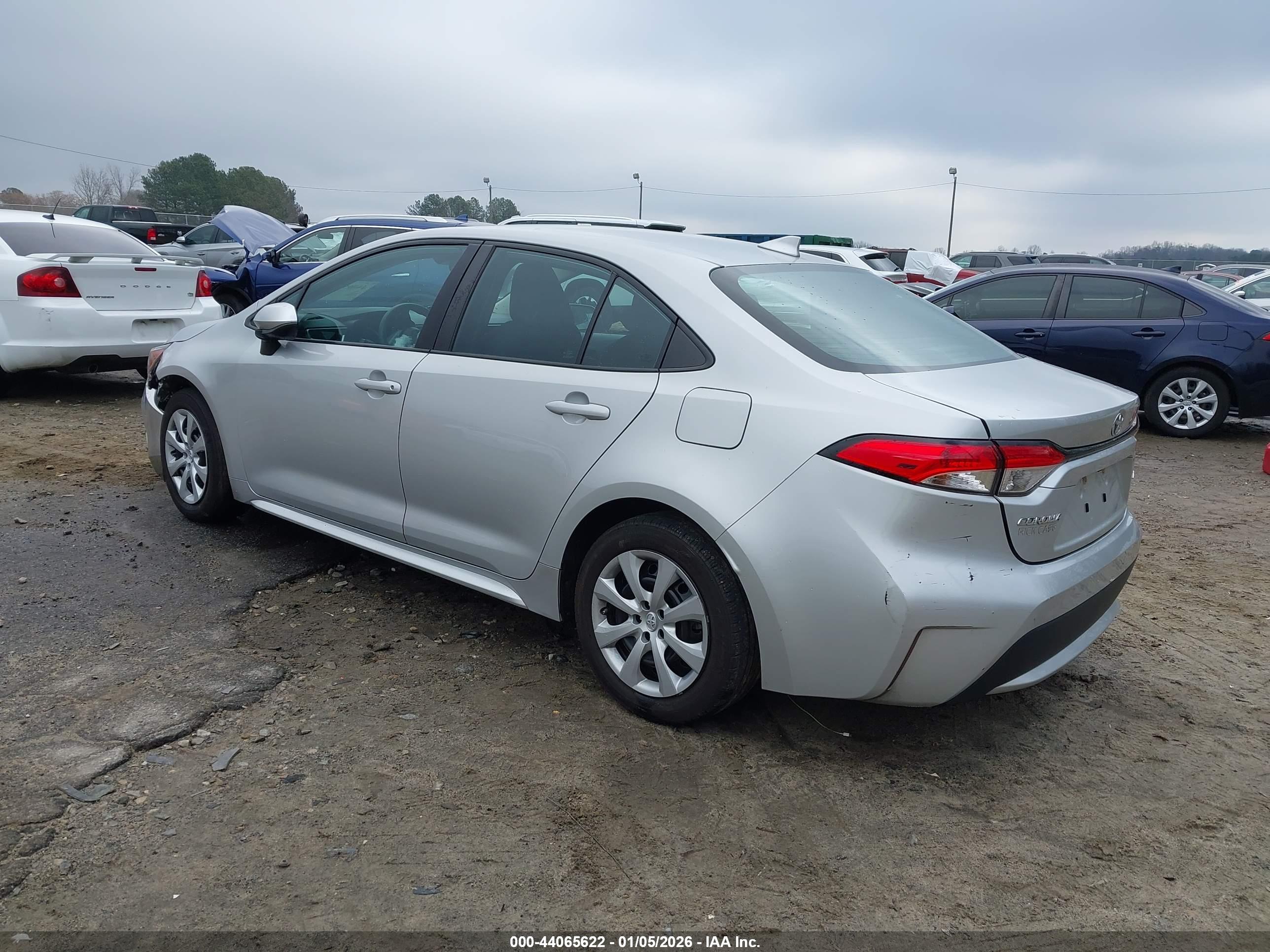 TOYOTA COROLLA image 3