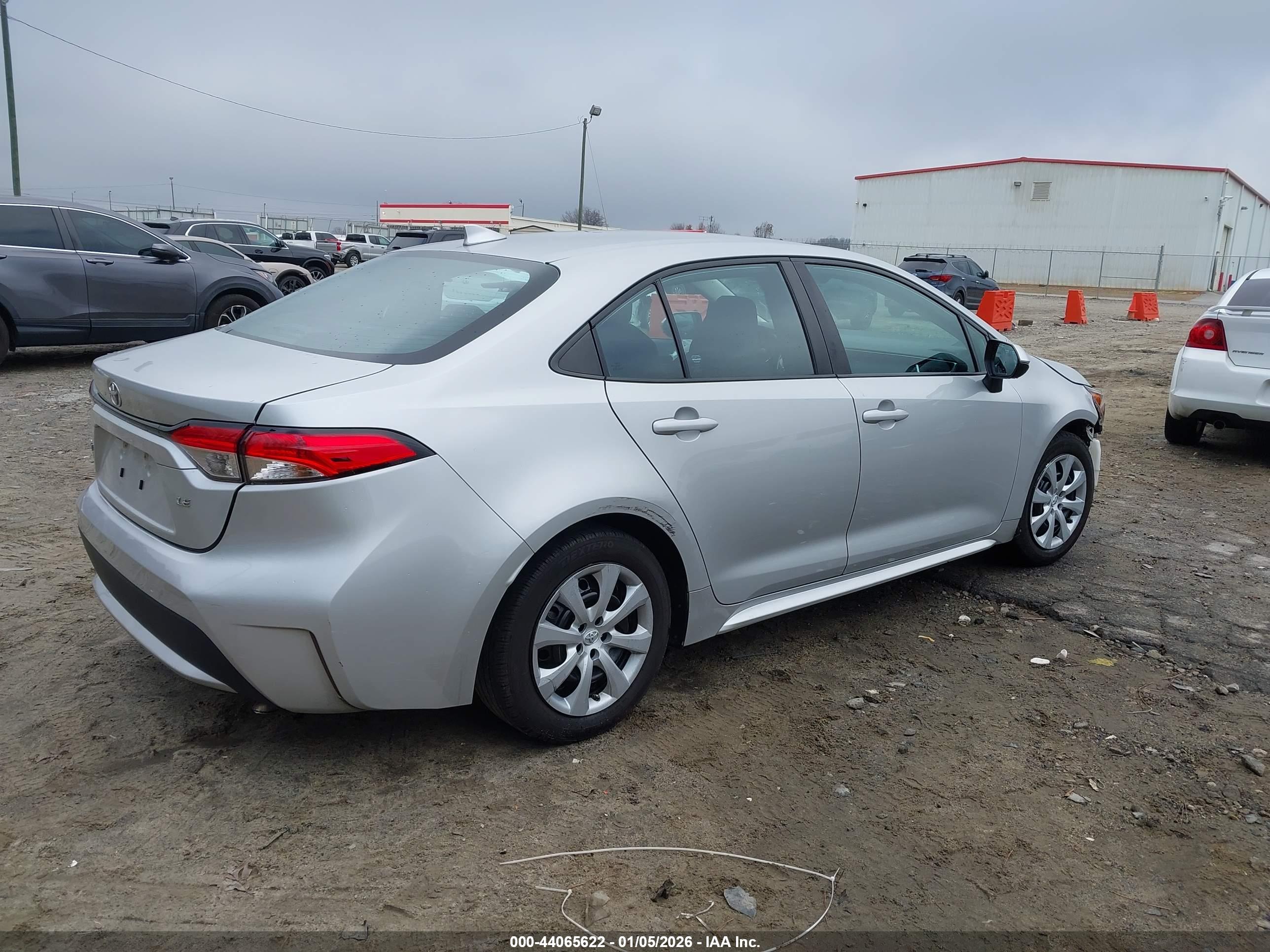 TOYOTA COROLLA image 4