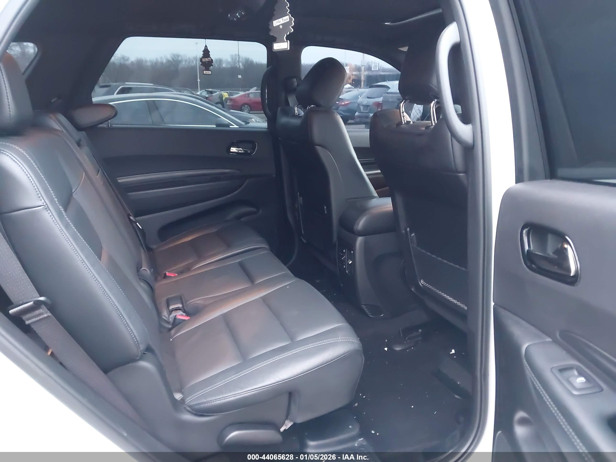 DODGE DURANGO image 8