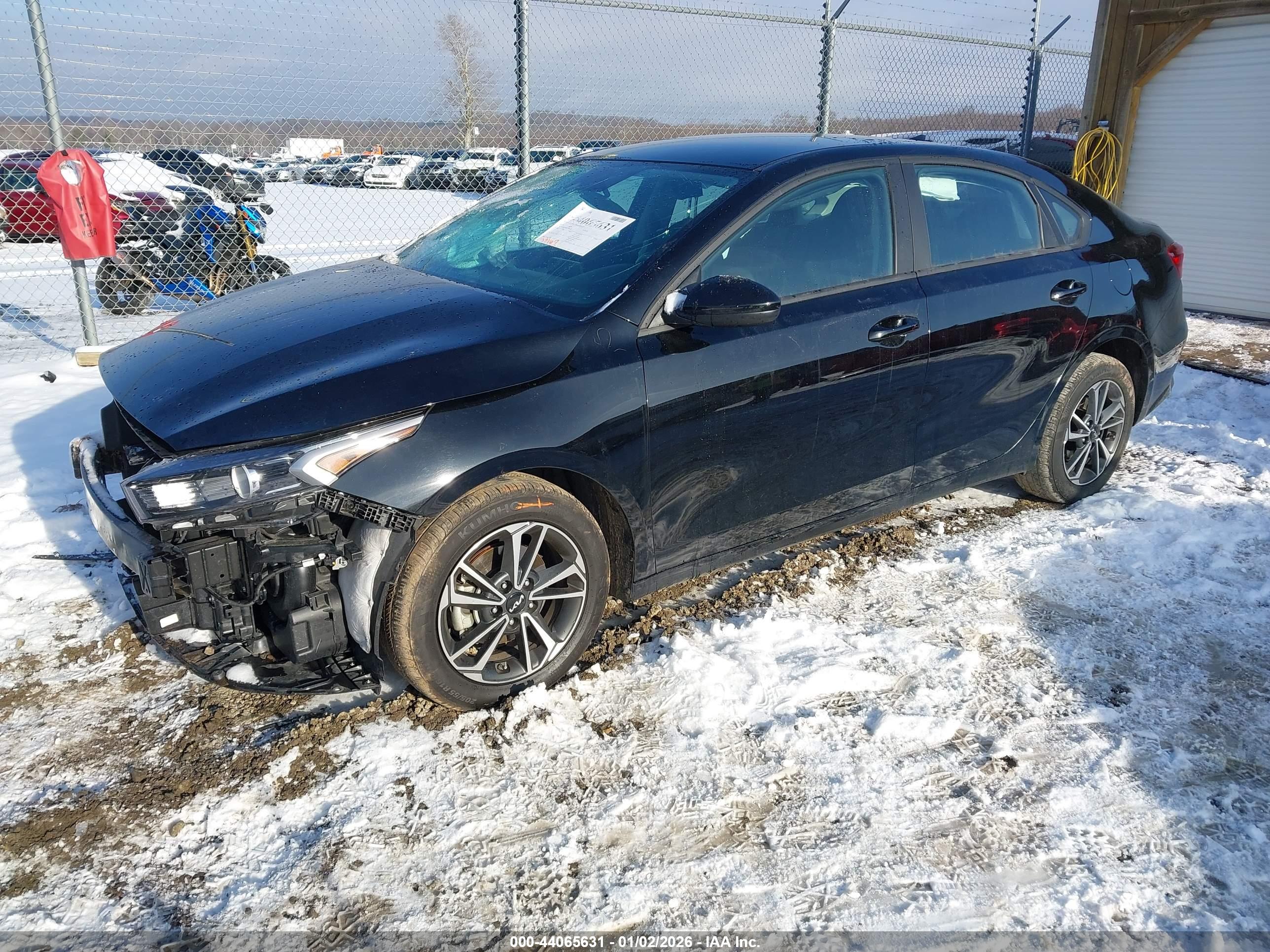 KIA FORTE image 2