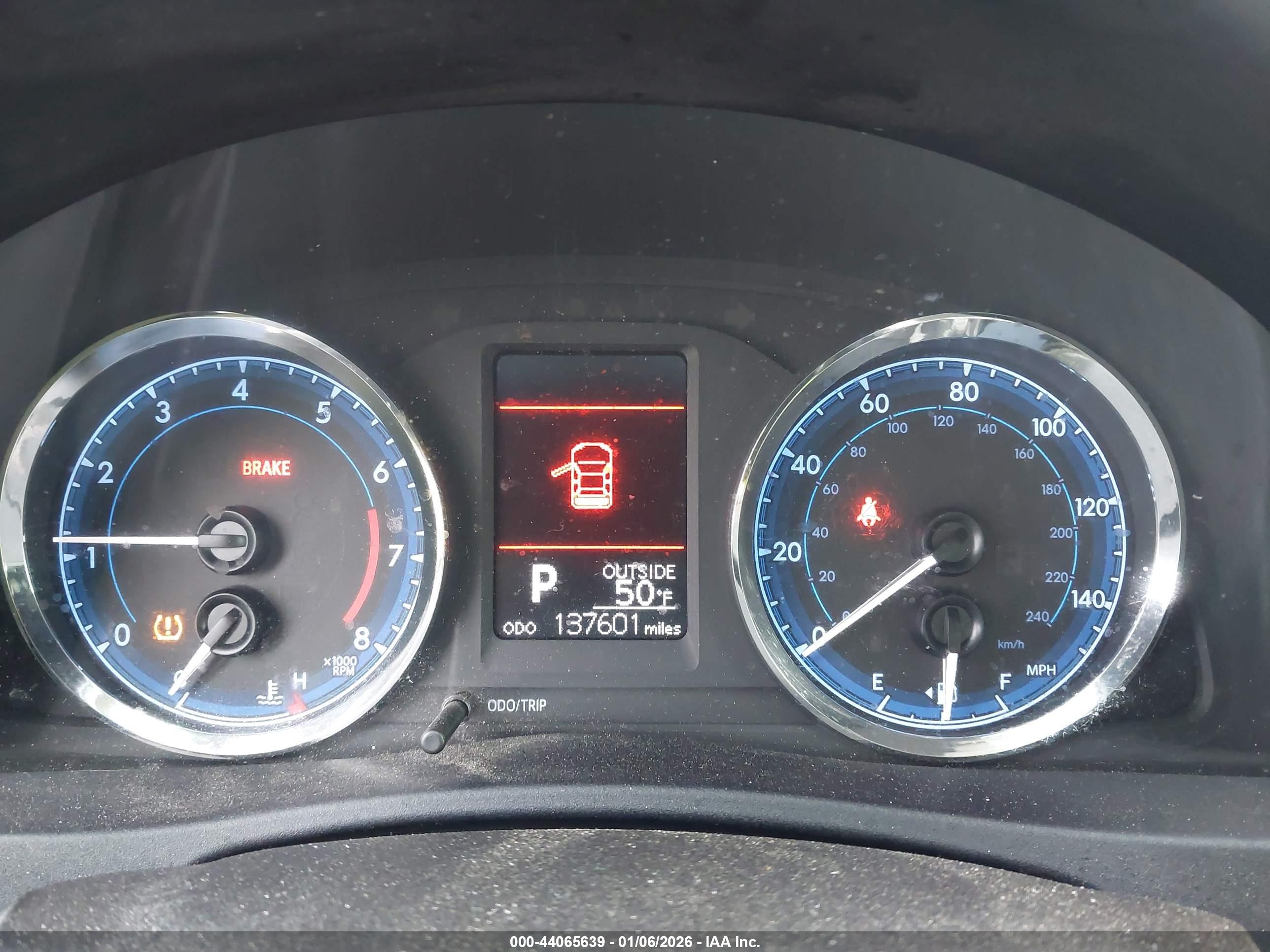 TOYOTA COROLLA image 7