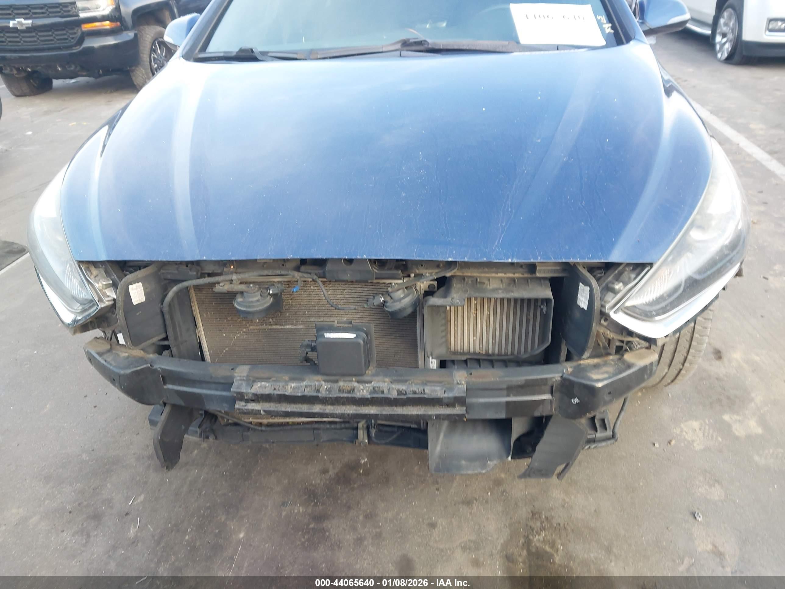 HYUNDAI SONATA image 6
