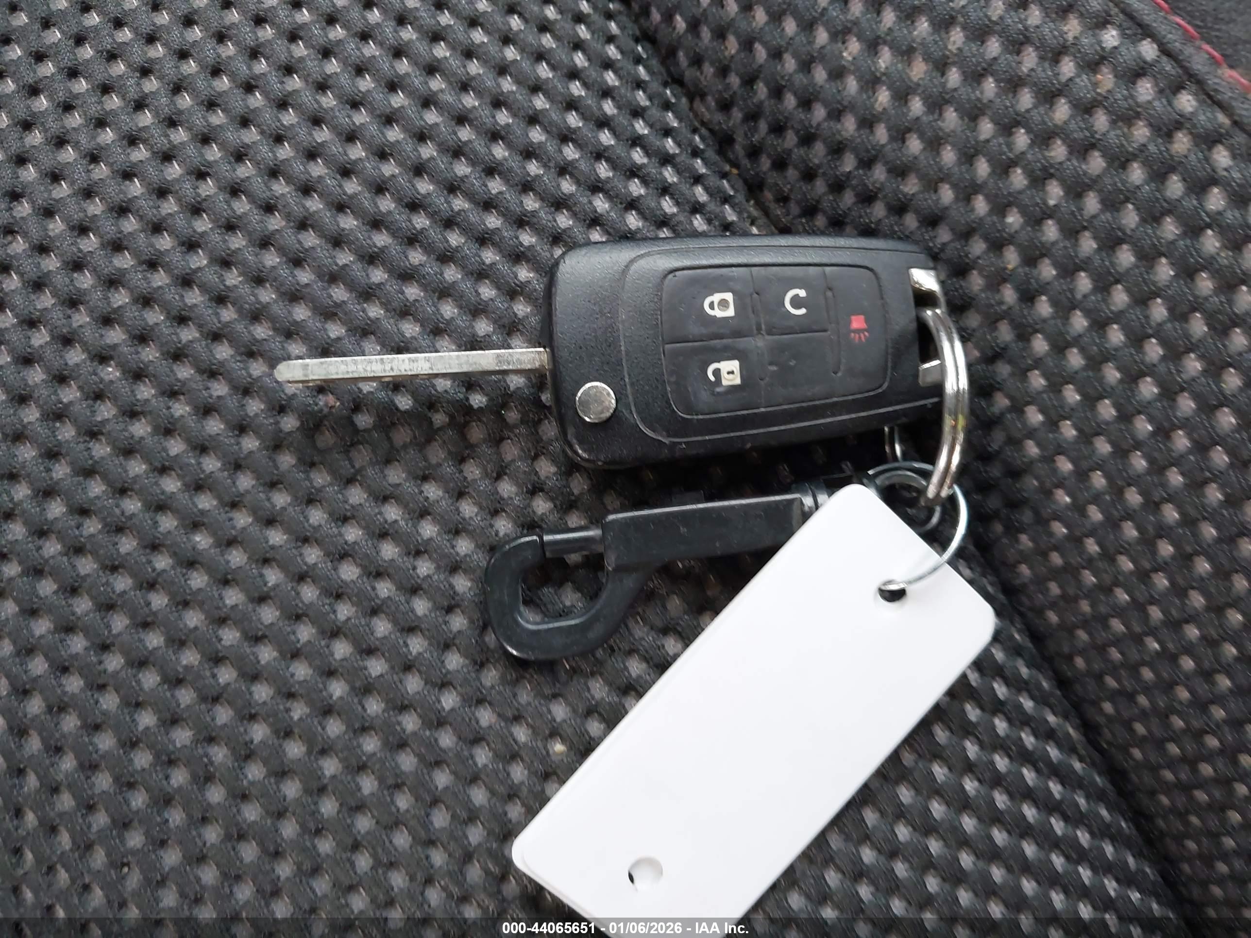 GMC TERRAIN image 11