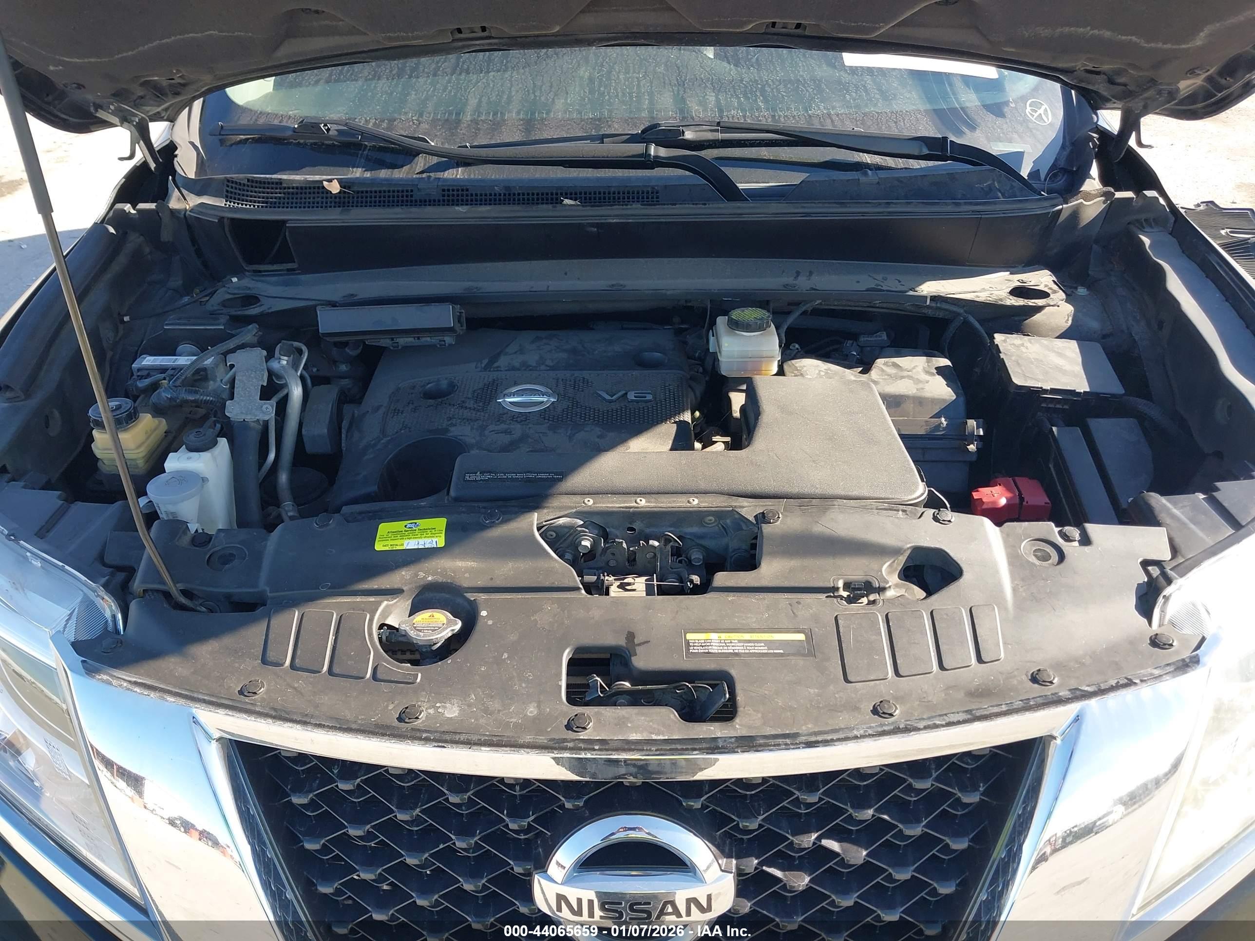NISSAN PATHFINDER image 10