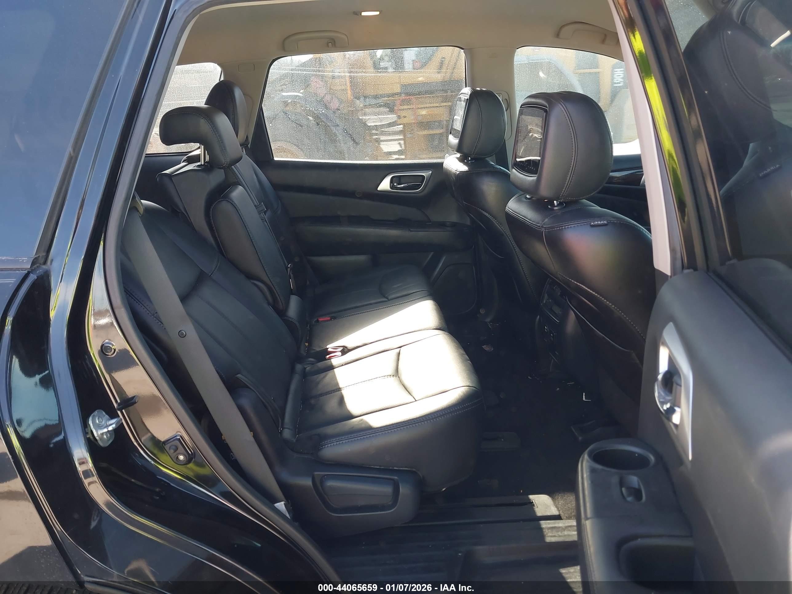 NISSAN PATHFINDER image 8