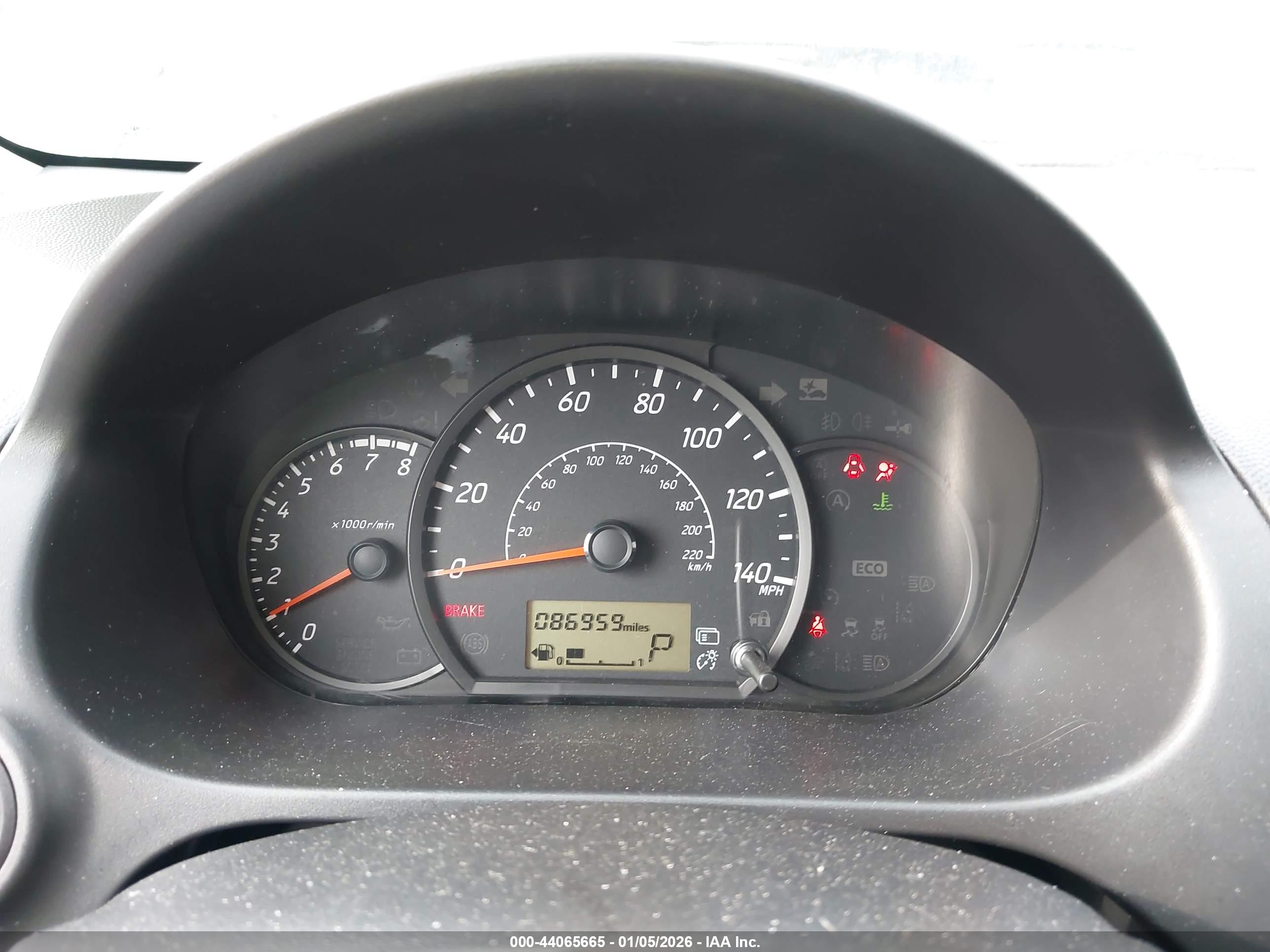 MITSUBISHI MIRAGE image 7