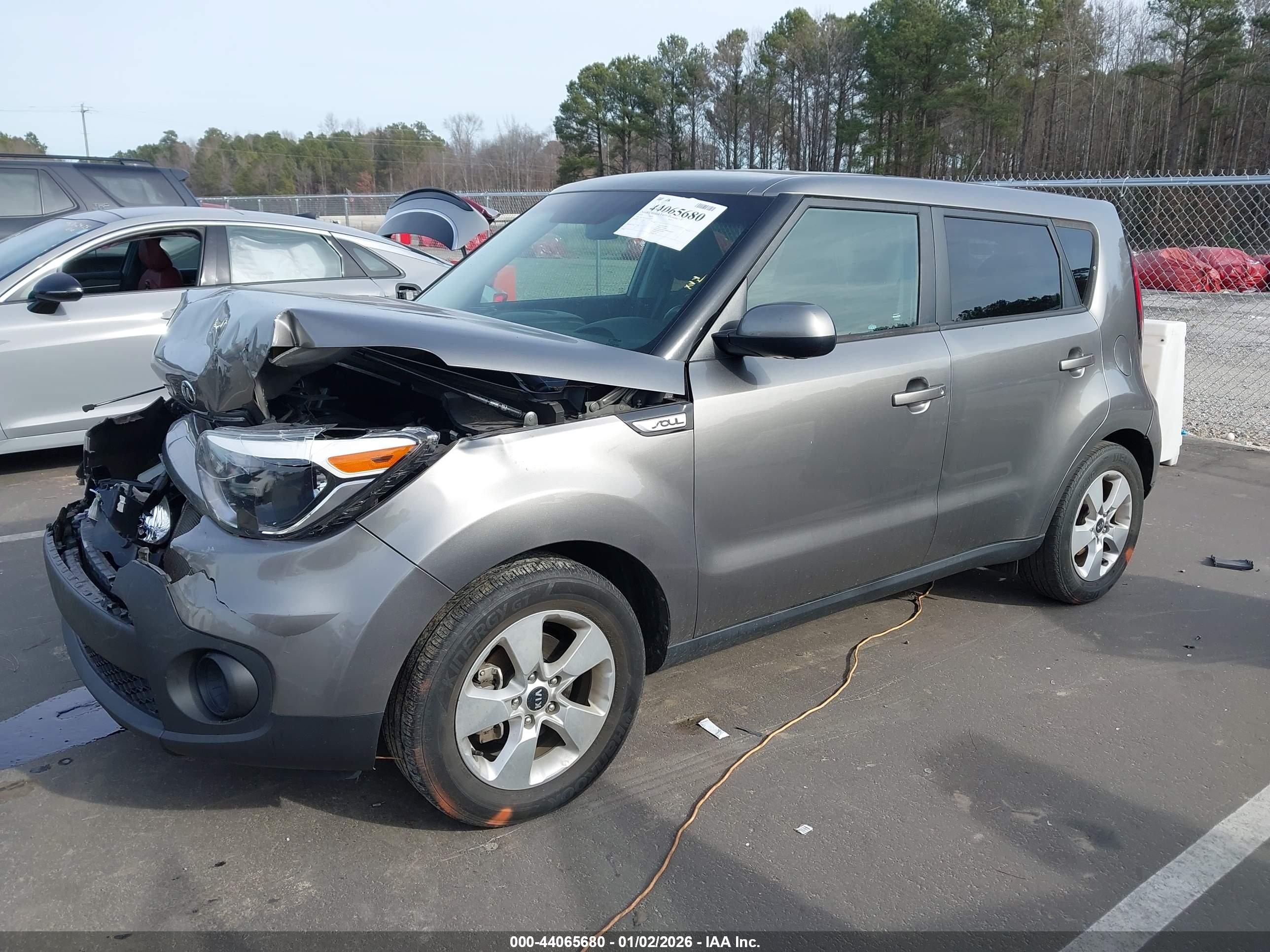KIA SOUL image 2