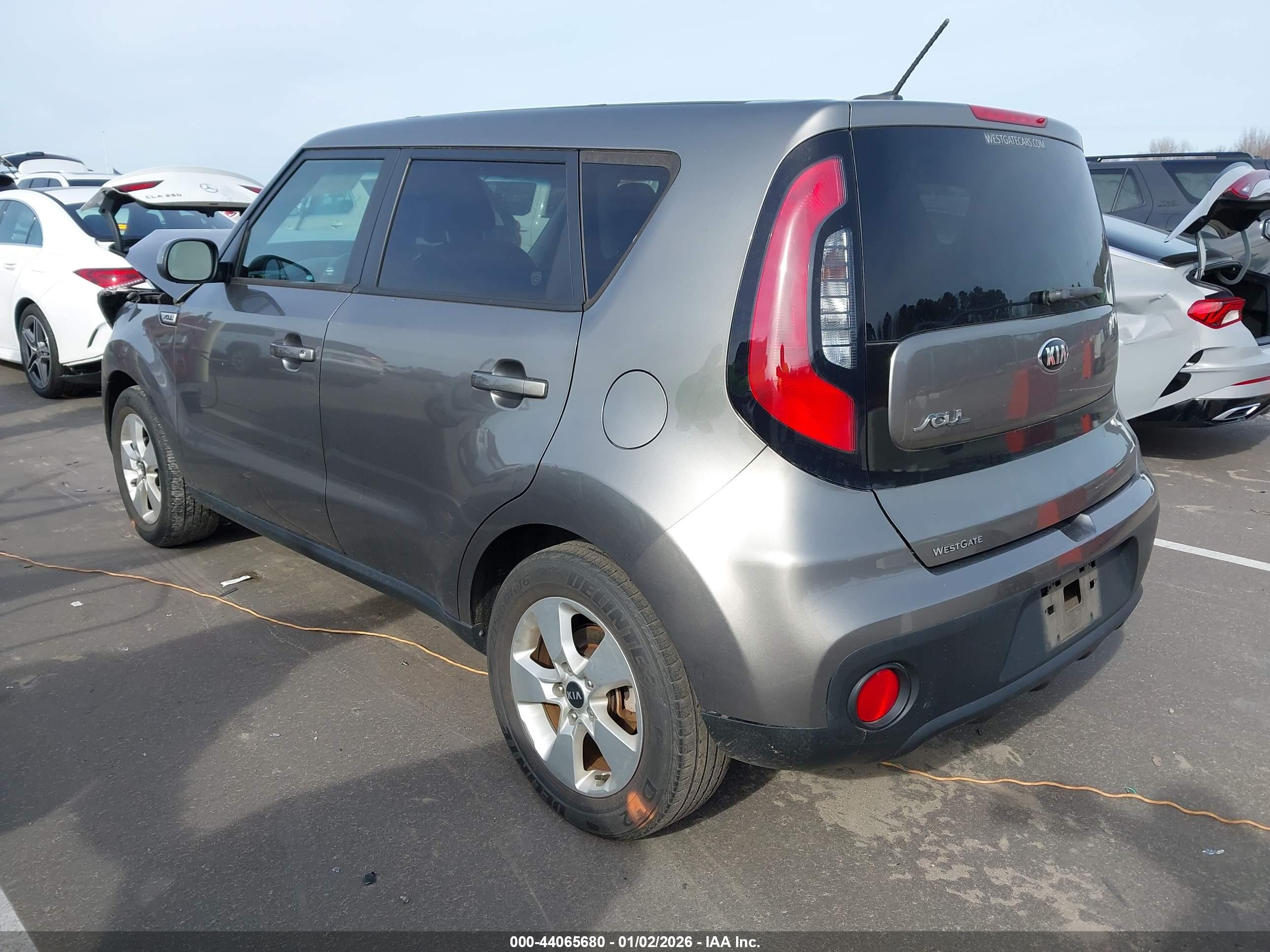 KIA SOUL image 3