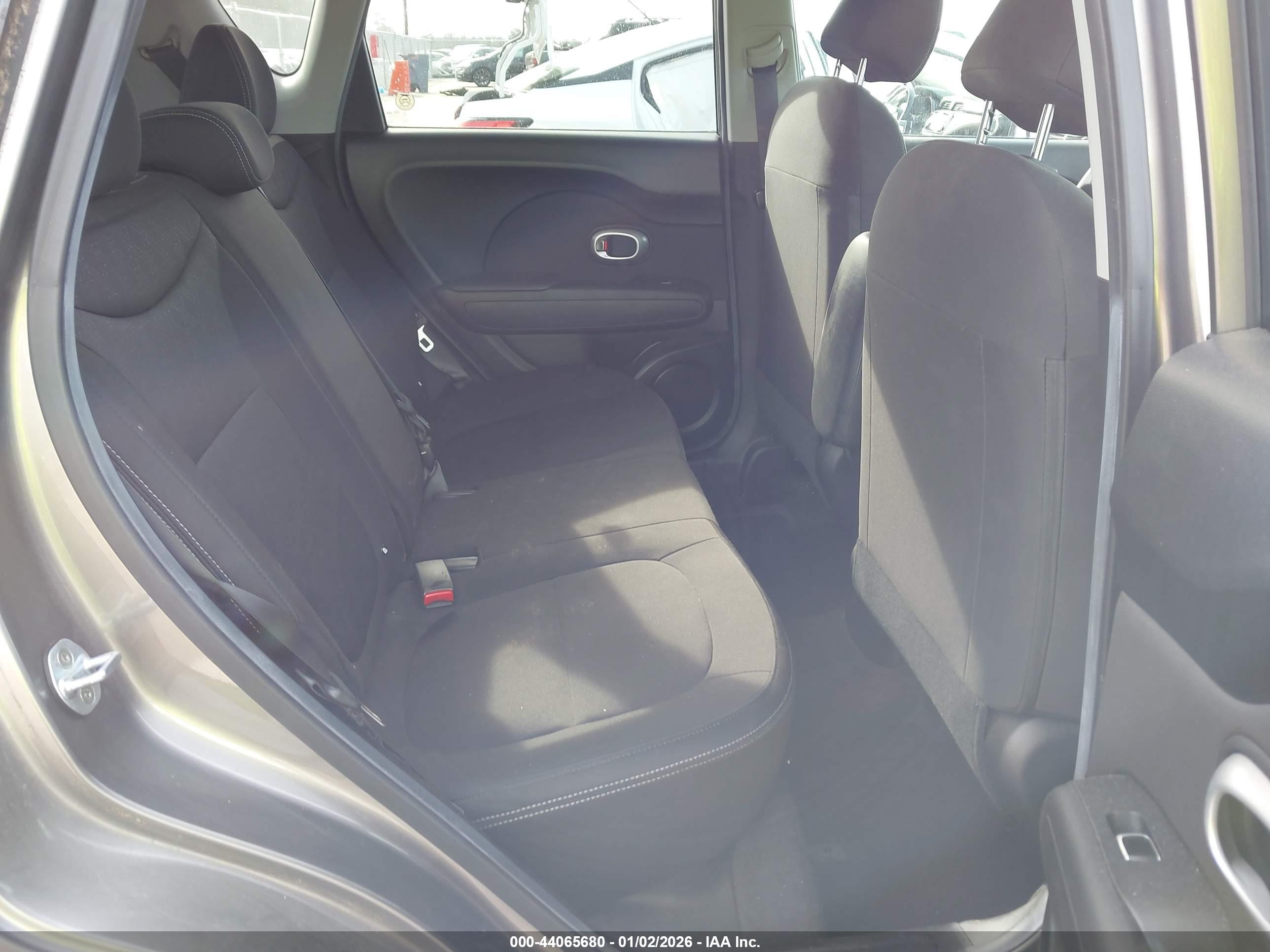 KIA SOUL image 8