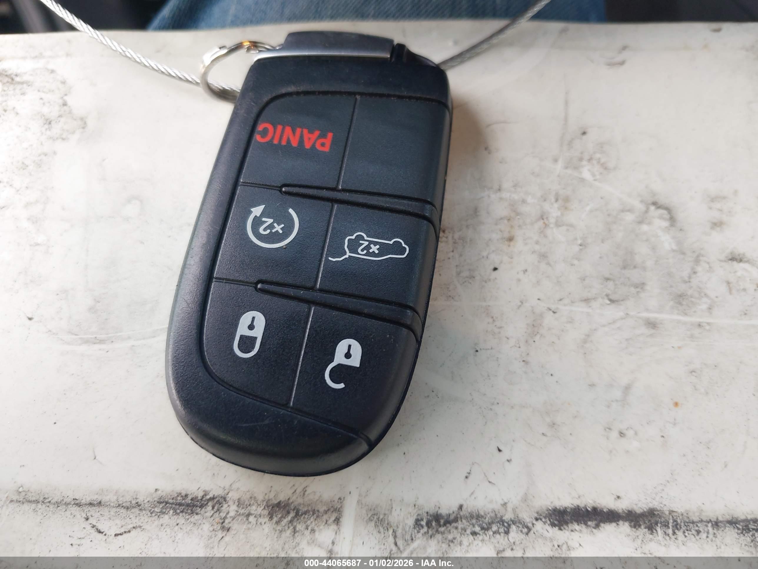 JEEP GRAND image 11