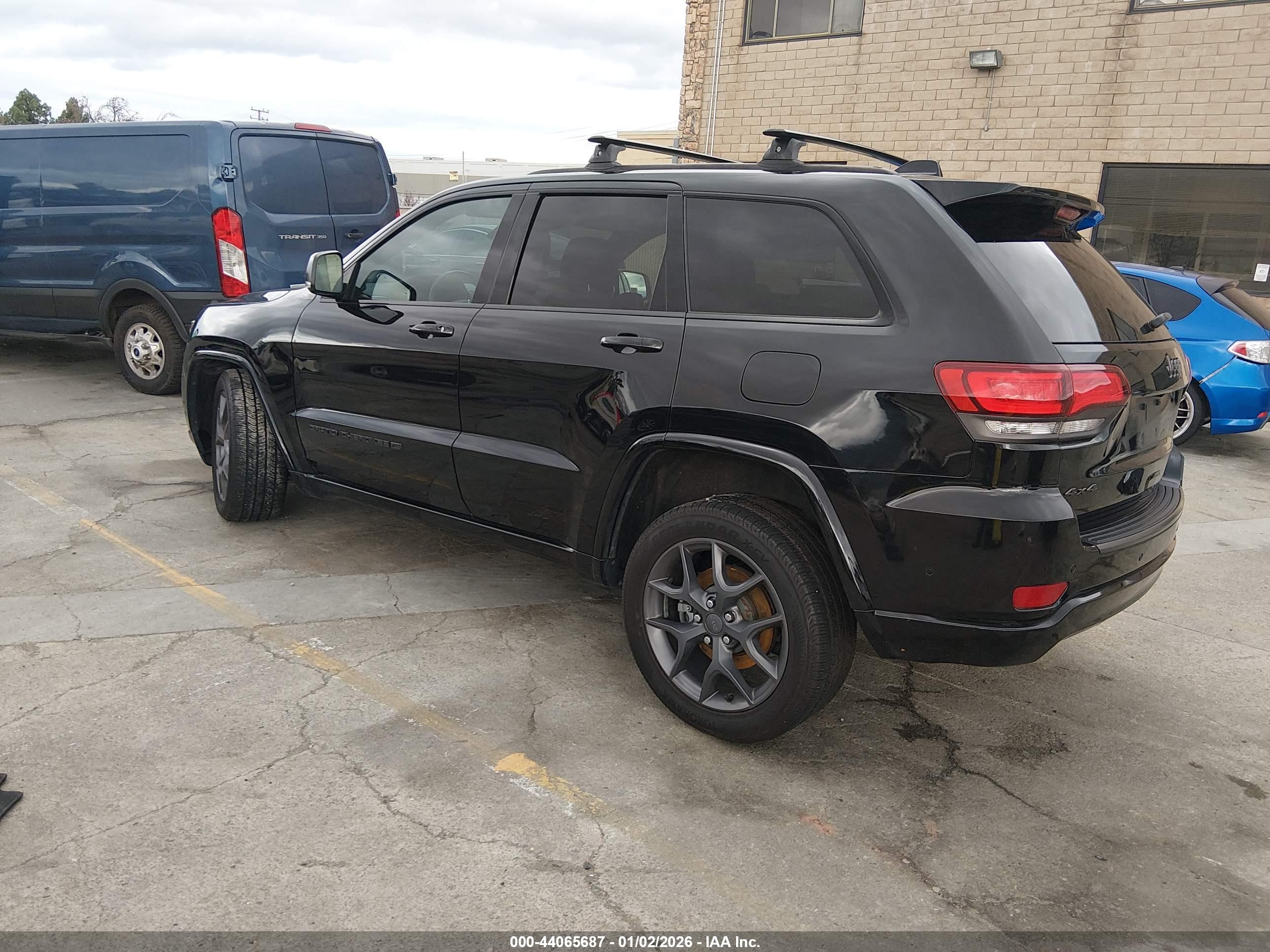JEEP GRAND image 3