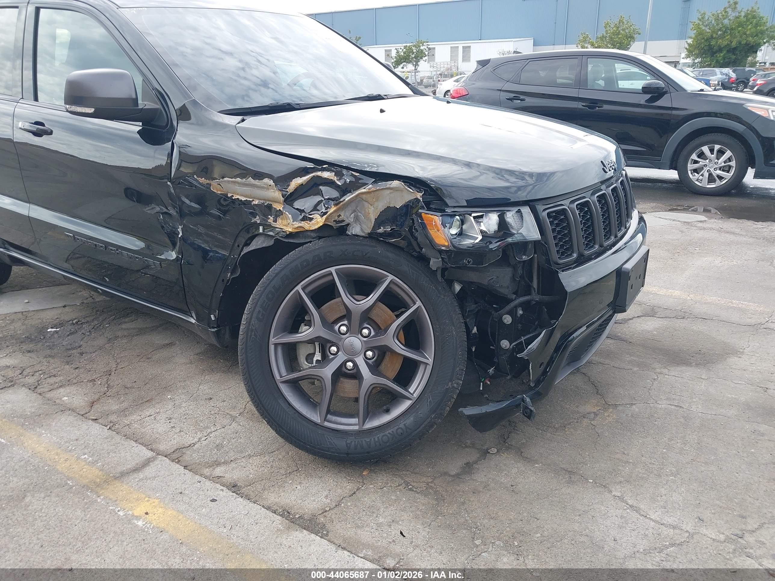 JEEP GRAND image 6