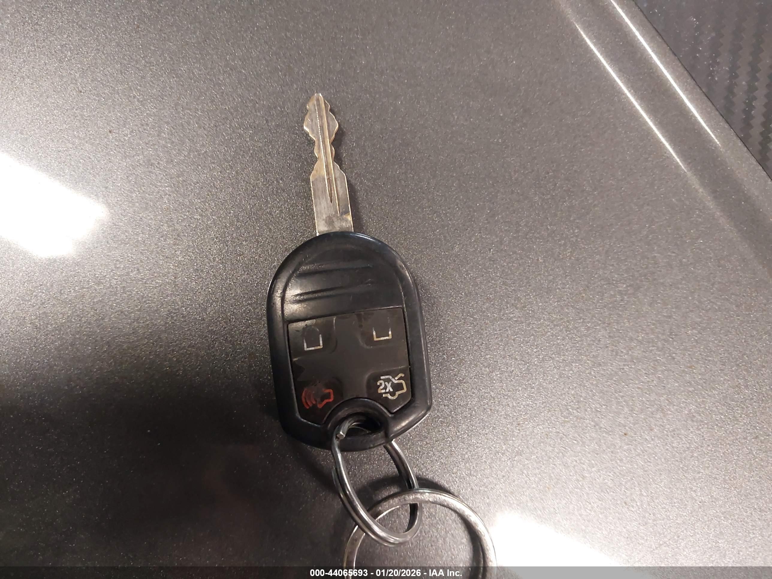 FORD MUSTANG image 11