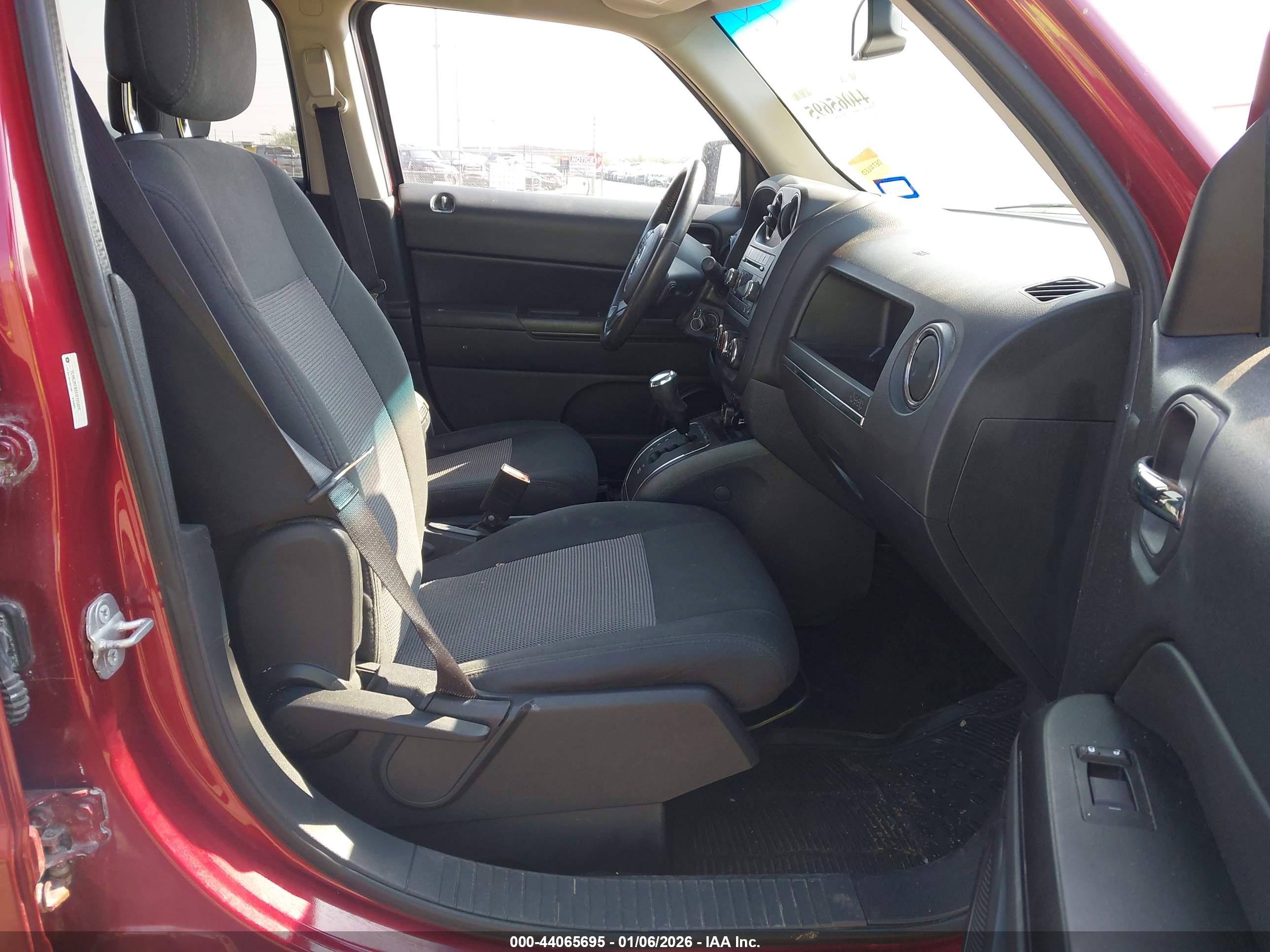 JEEP PATRIOT image 5