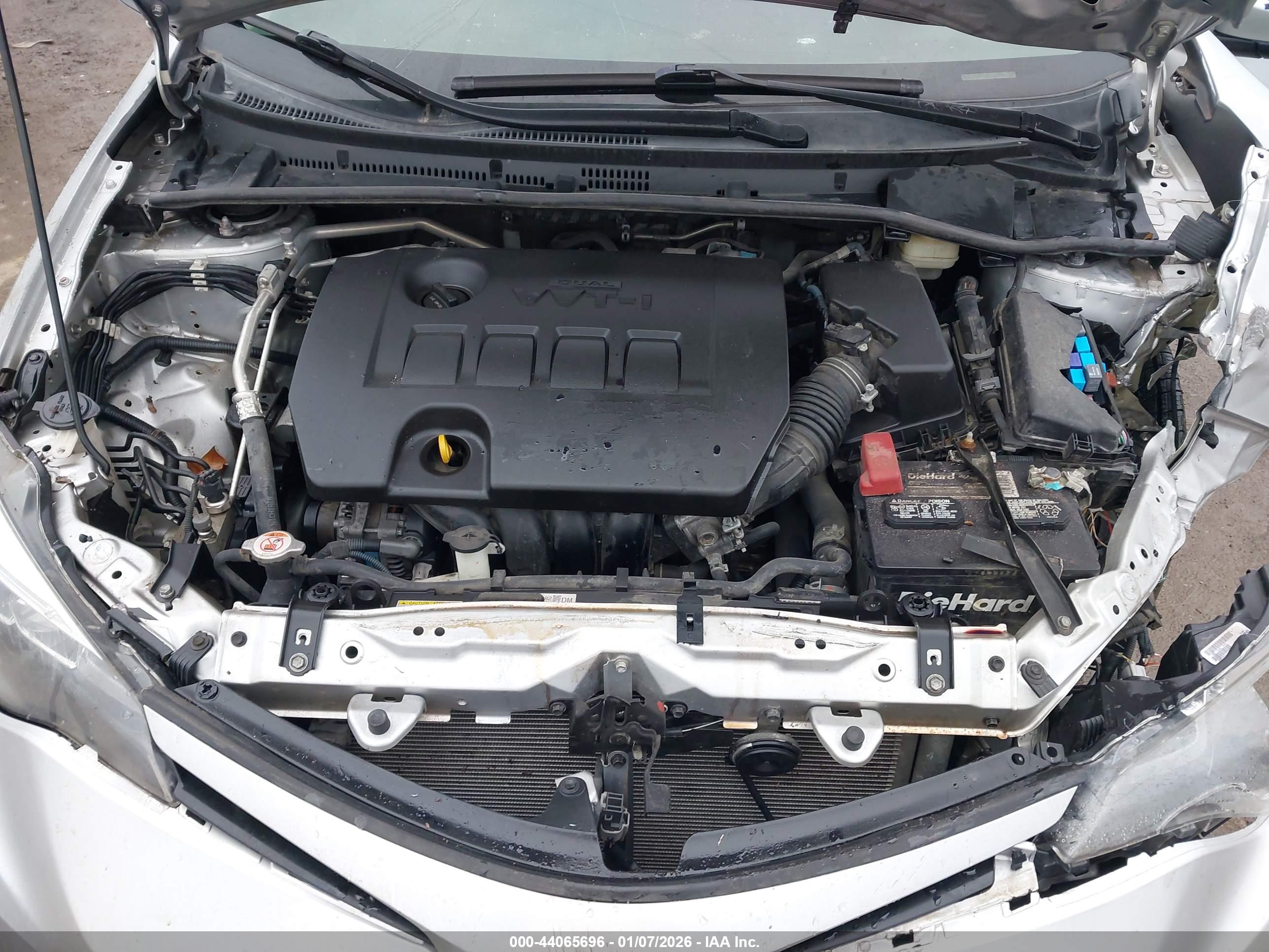 TOYOTA COROLLA image 10