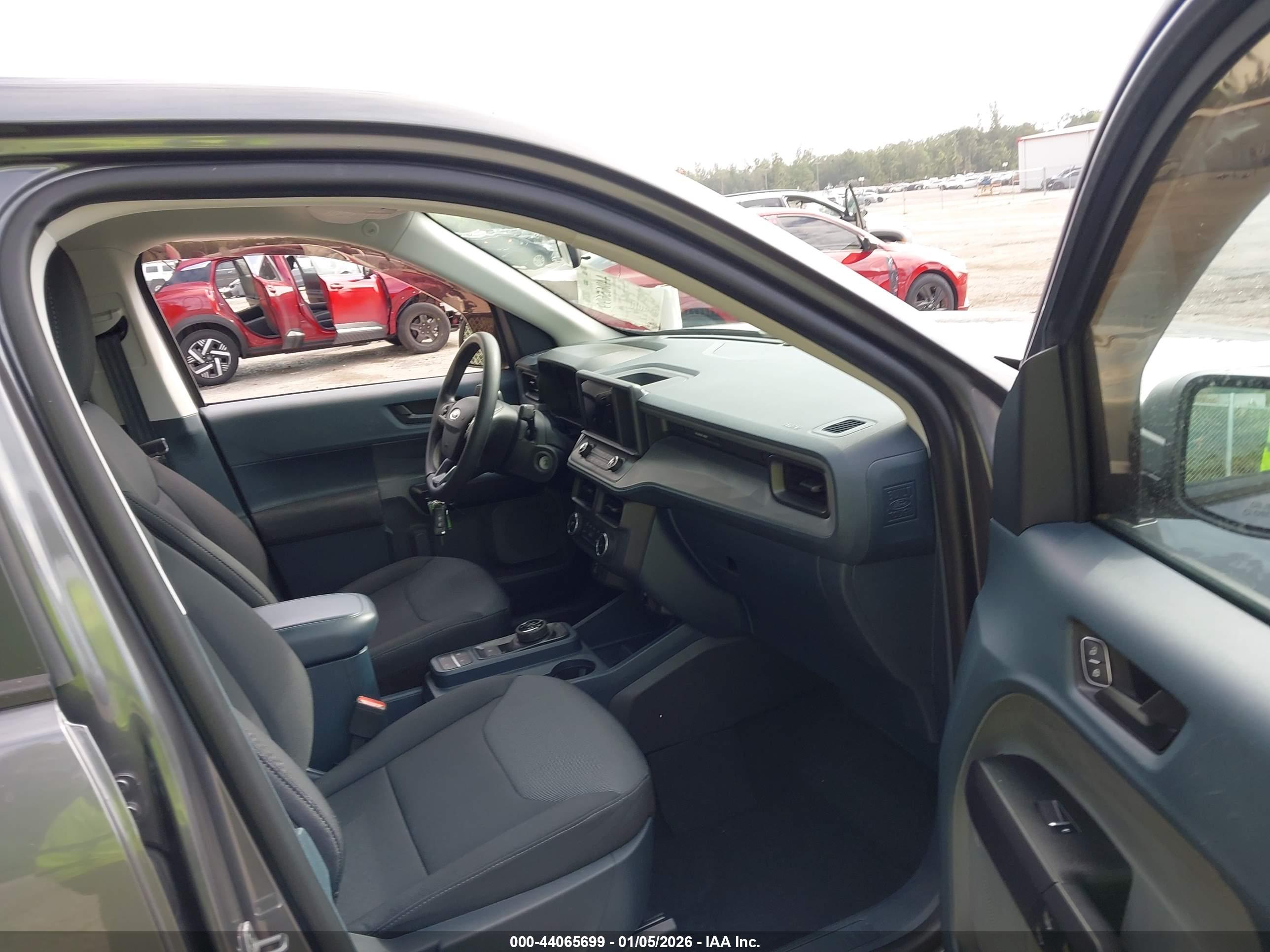 FORD MAVERICK image 5