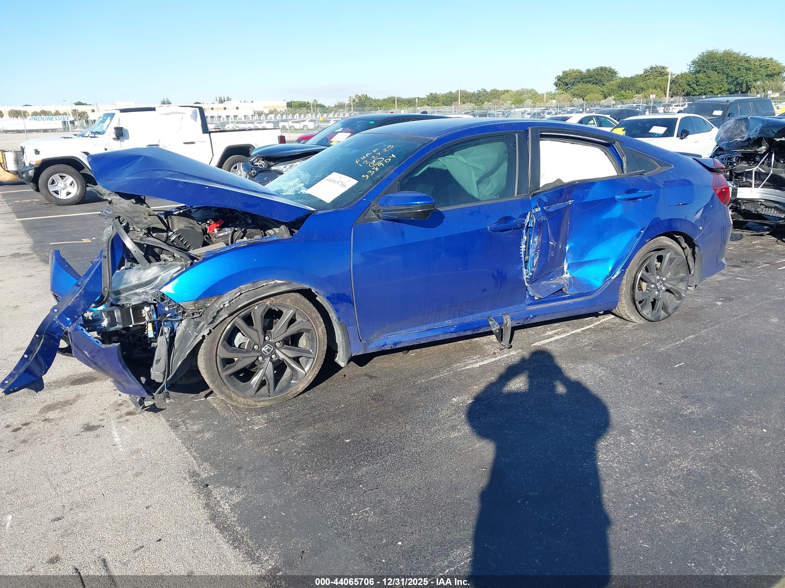 HONDA CIVIC image 2