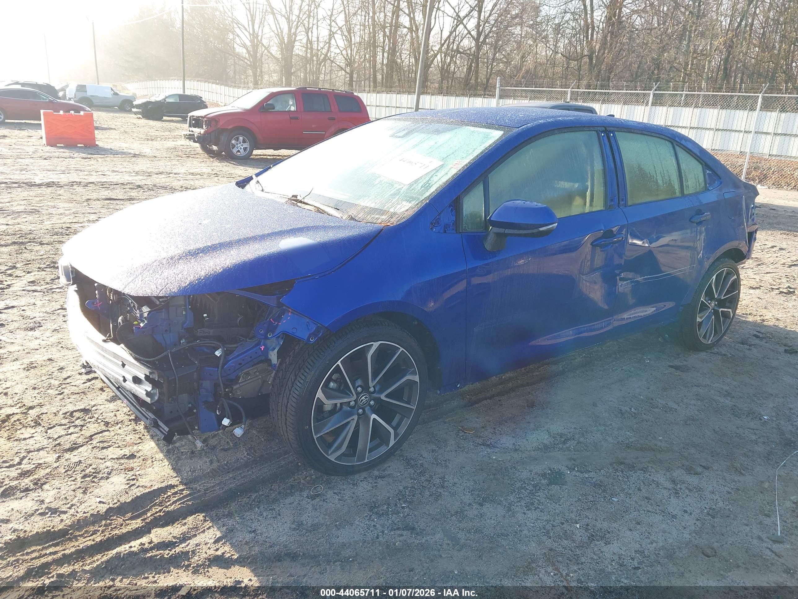 TOYOTA COROLLA image 2