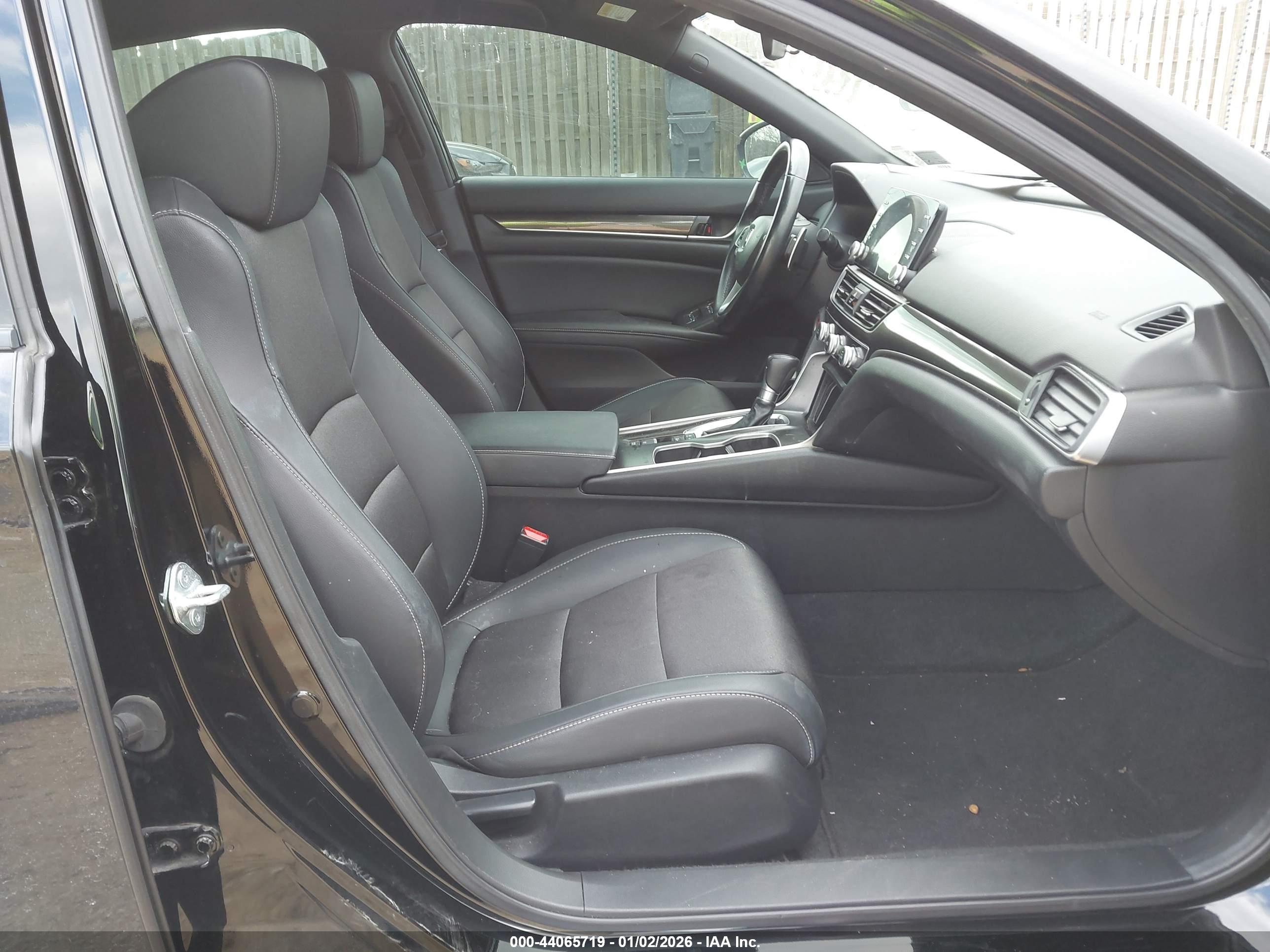 HONDA ACCORD image 5